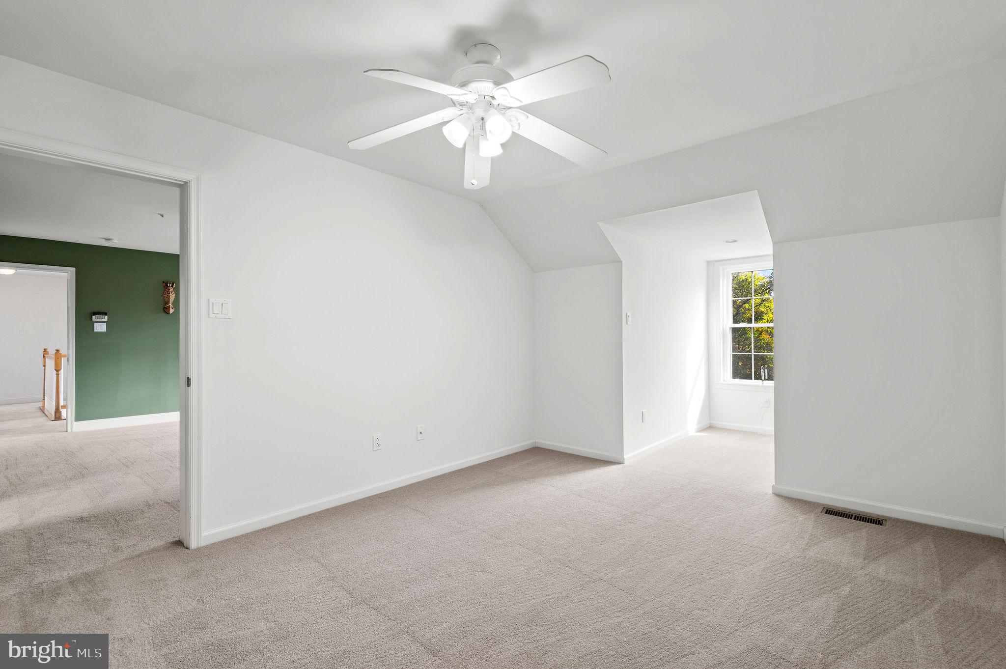 ANCHOR CROSSING - Residential