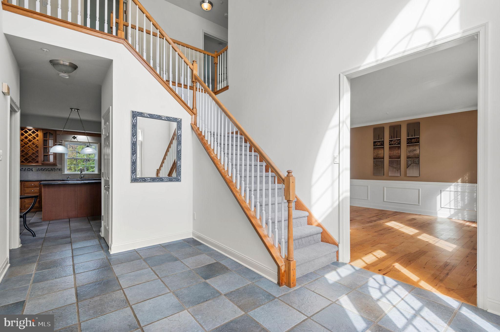 ANCHOR CROSSING - Residential