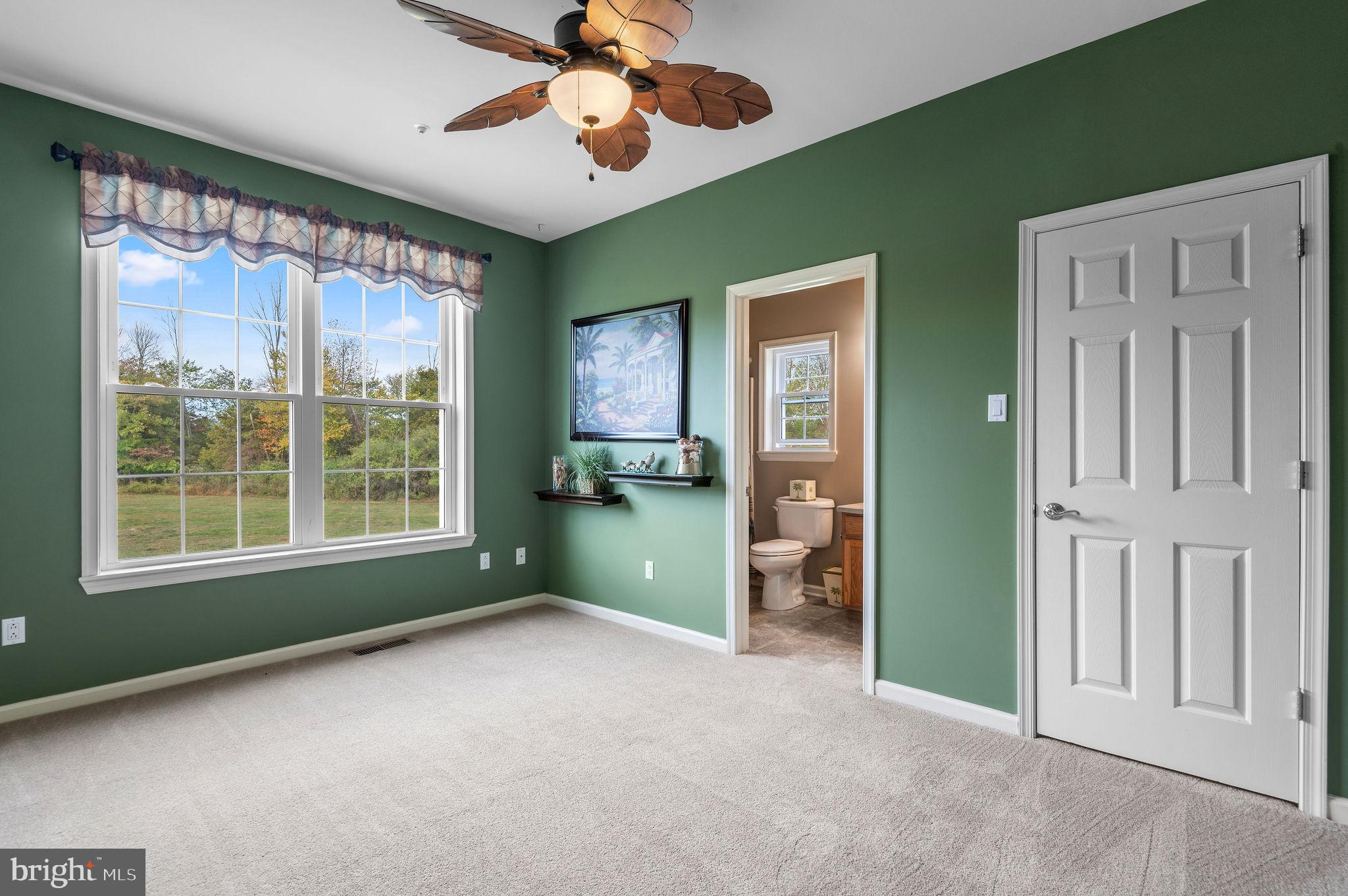 ANCHOR CROSSING - Residential