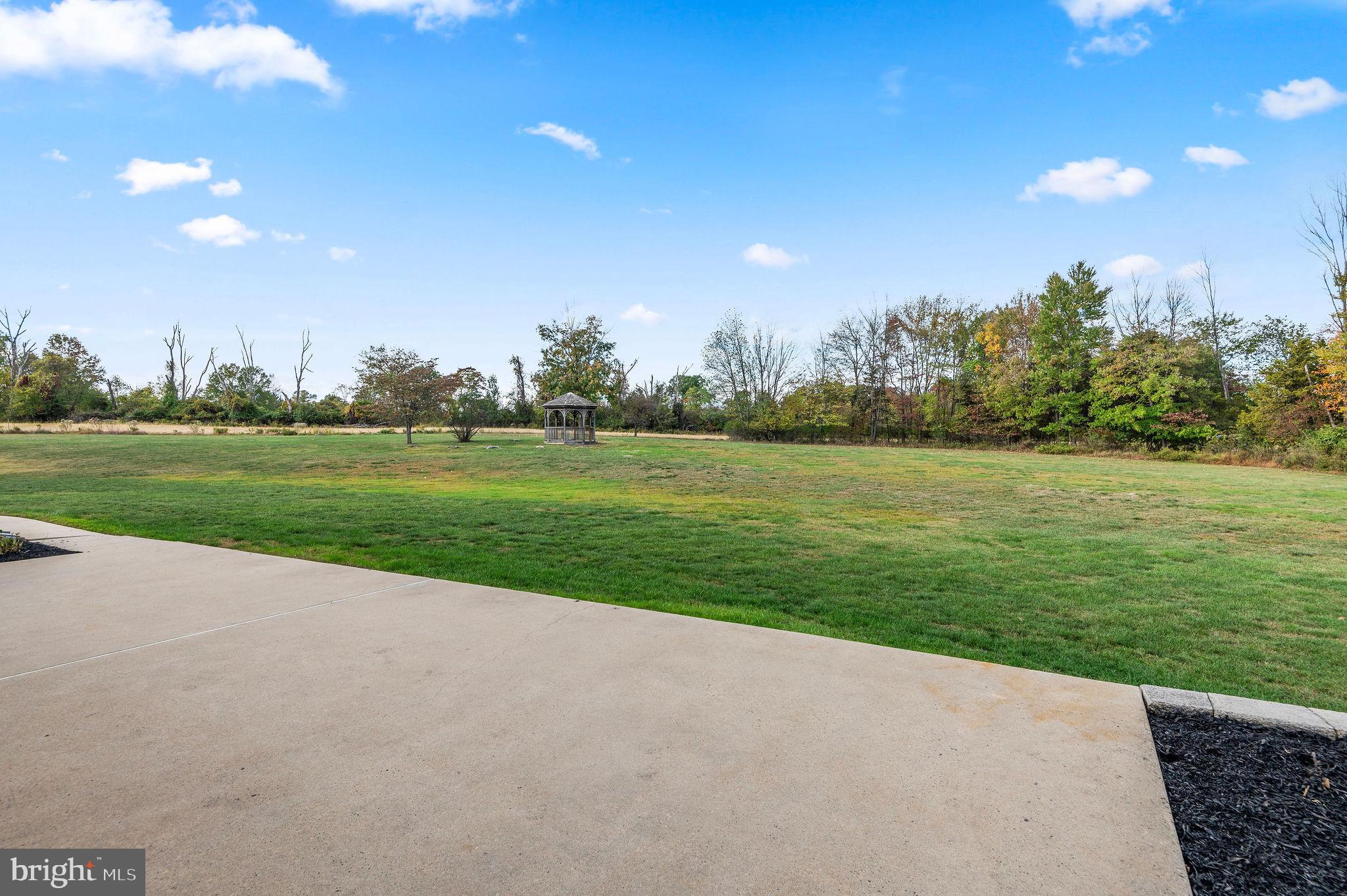 ANCHOR CROSSING - Residential