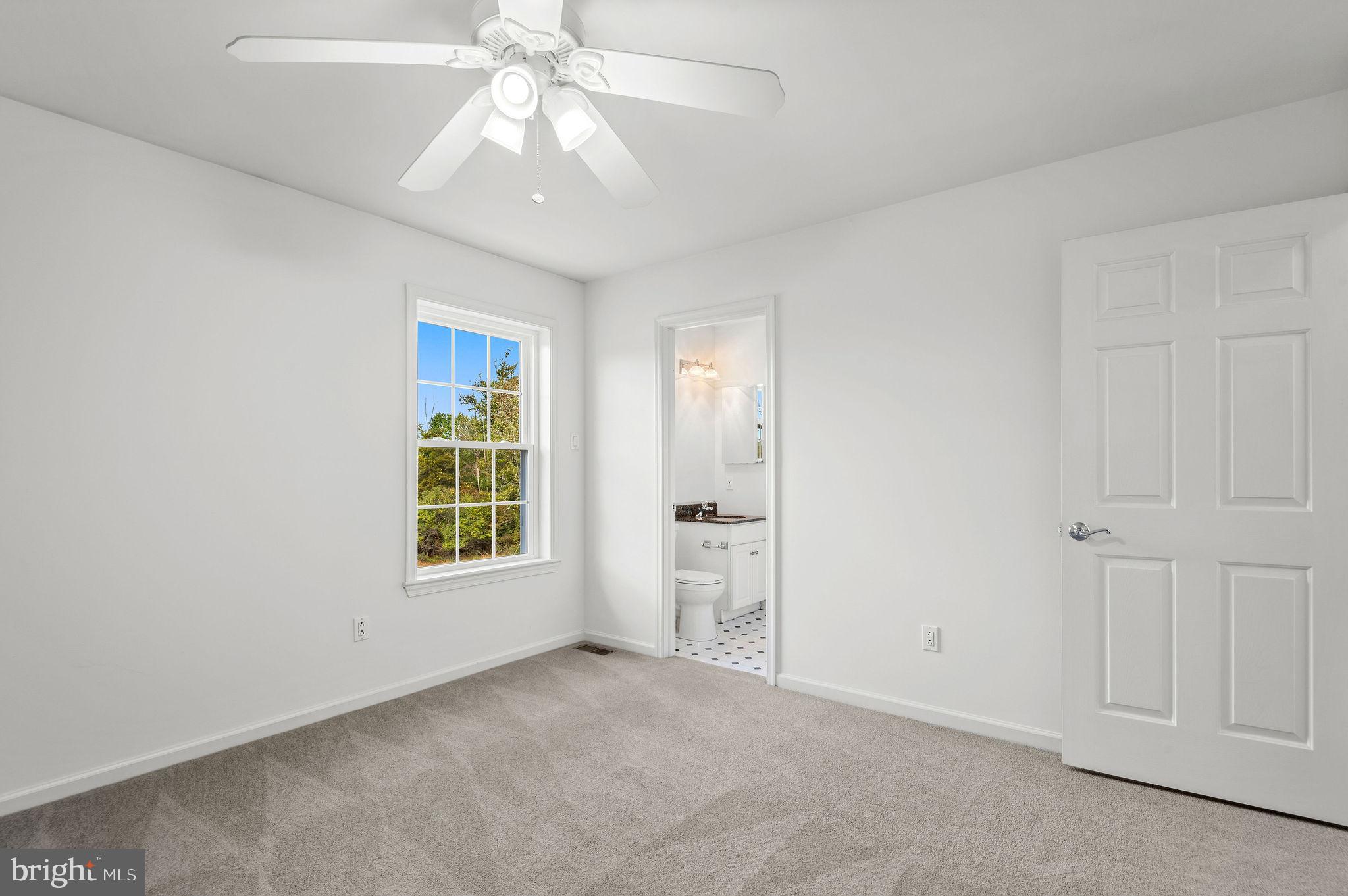 ANCHOR CROSSING - Residential