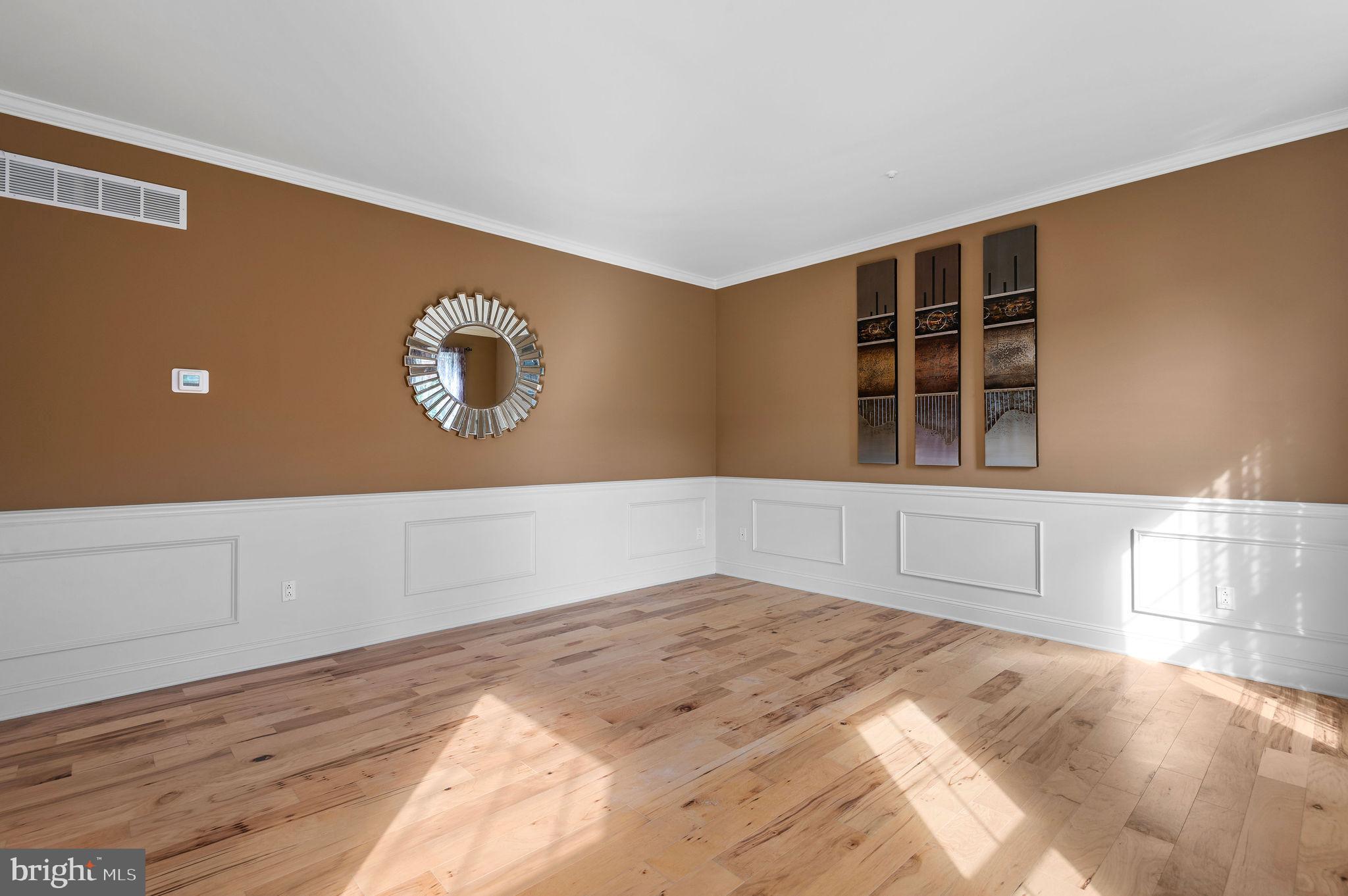 ANCHOR CROSSING - Residential