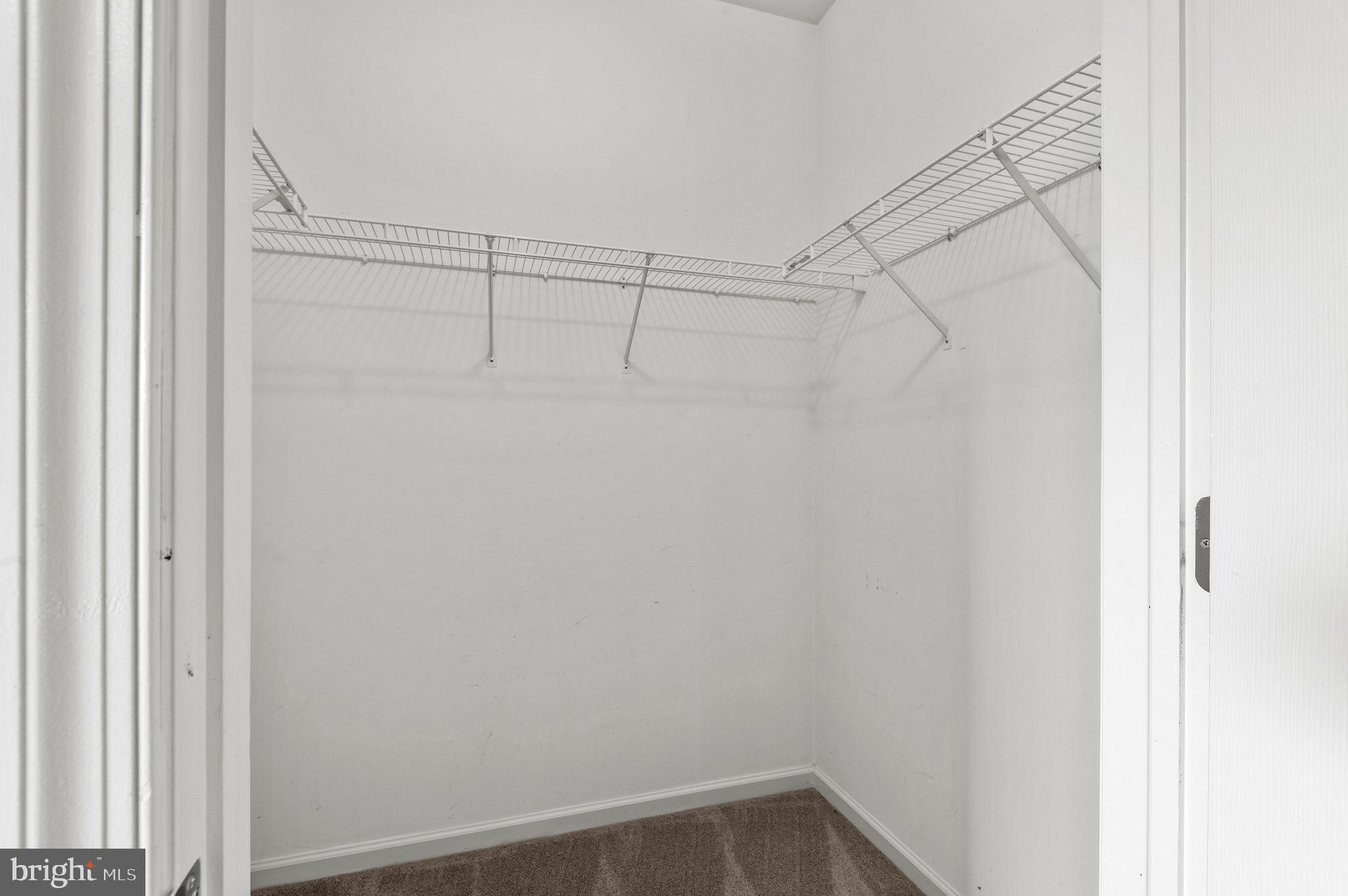 ANCHOR CROSSING - Residential