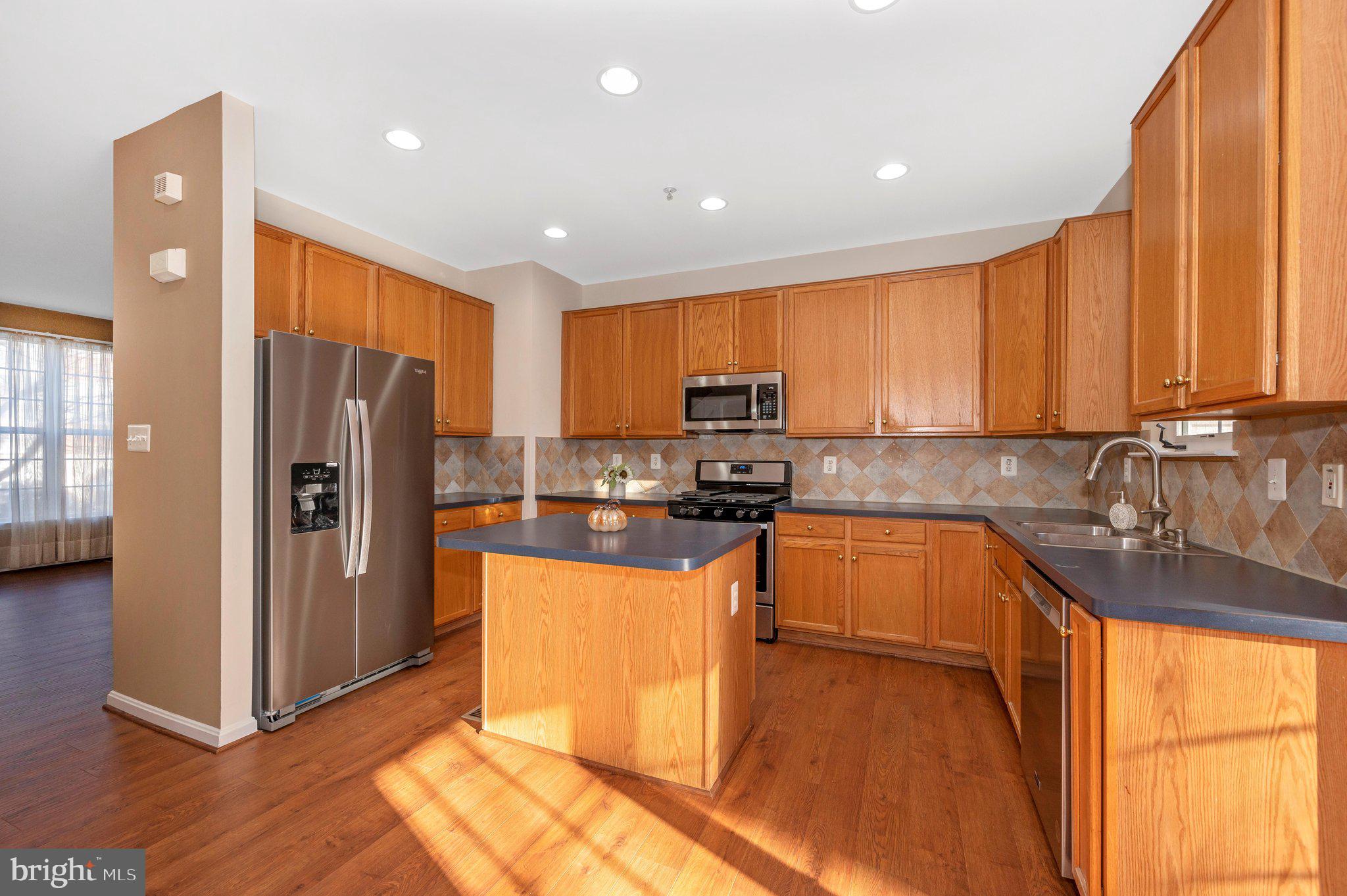 GERMANTOWN STATION - Residential Lease