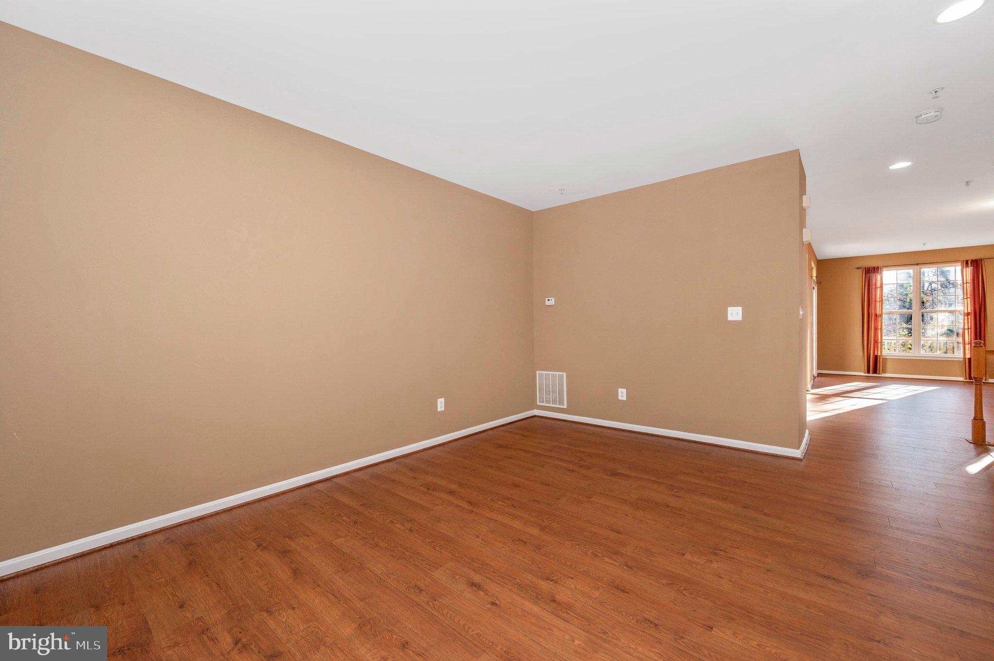 GERMANTOWN STATION - Residential Lease