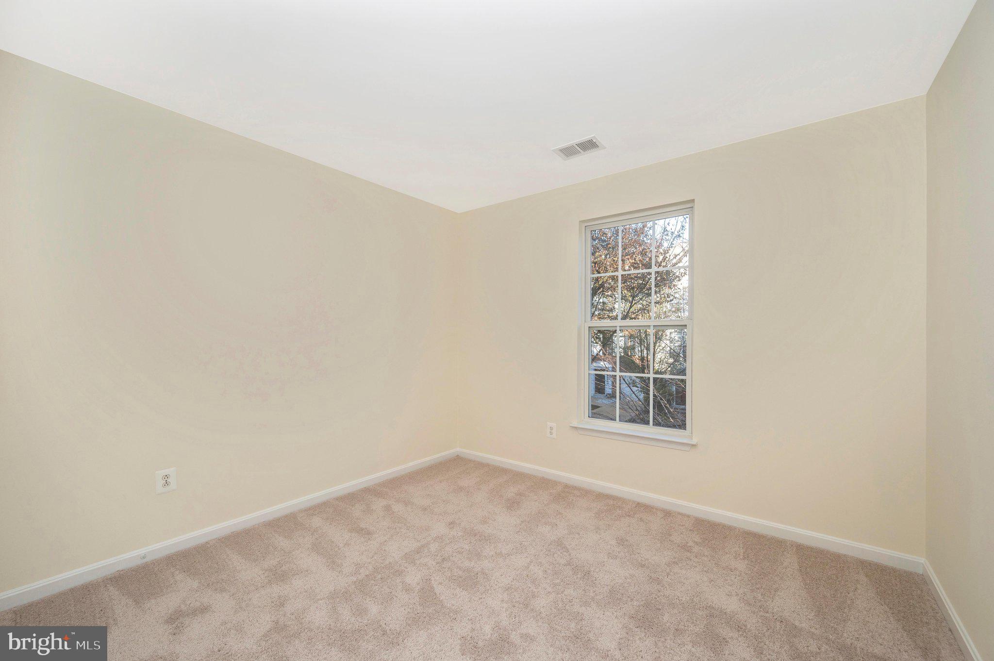 GERMANTOWN STATION - Residential Lease