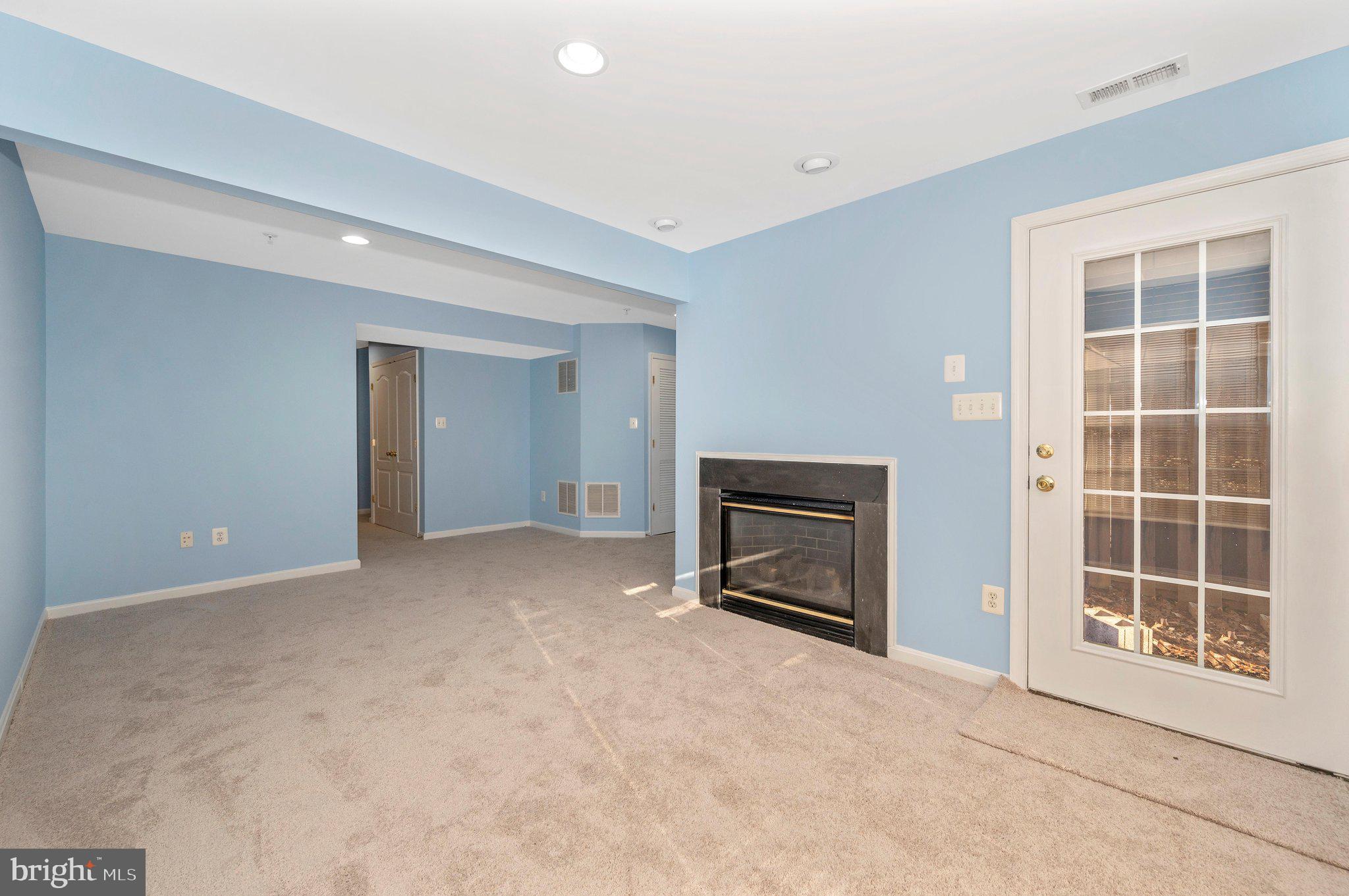 GERMANTOWN STATION - Residential Lease