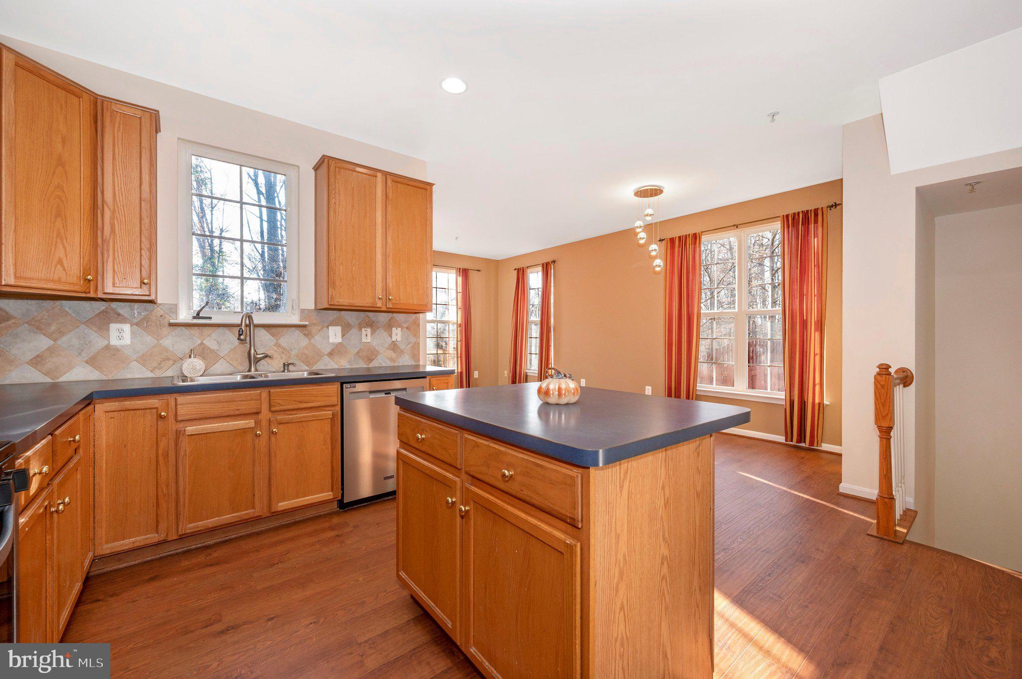 GERMANTOWN STATION - Residential Lease