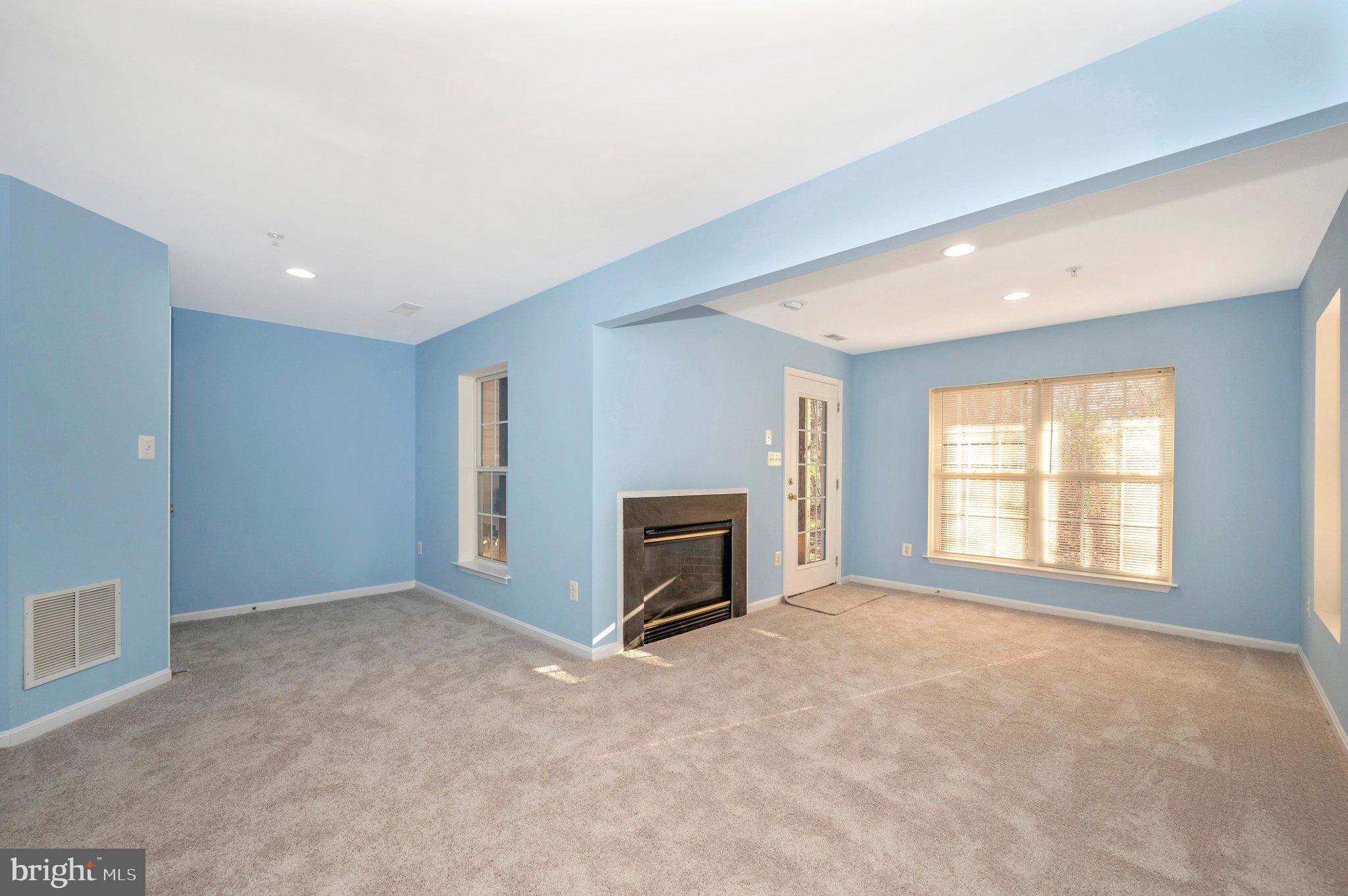 GERMANTOWN STATION - Residential Lease