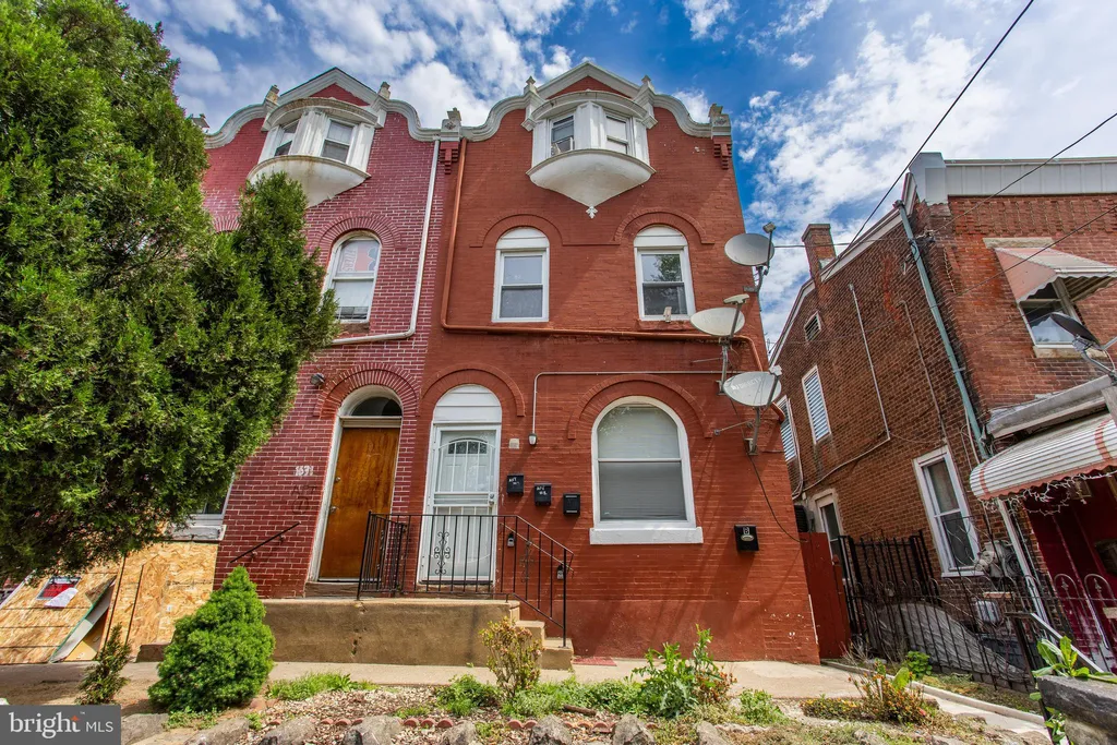 Additional image 2 of 1633 Wakeling Street Unit 2, Philadelphia, PA 19124