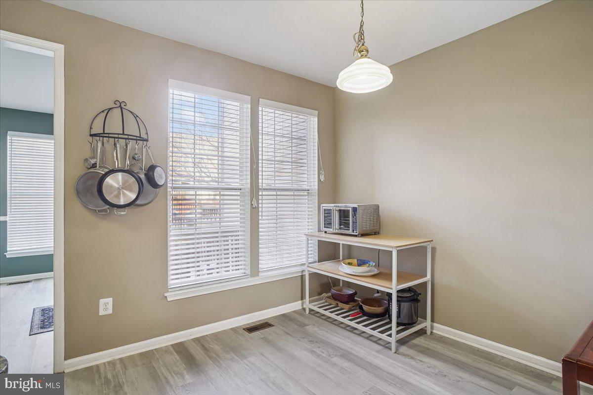 DEARBOUGHT - Residential