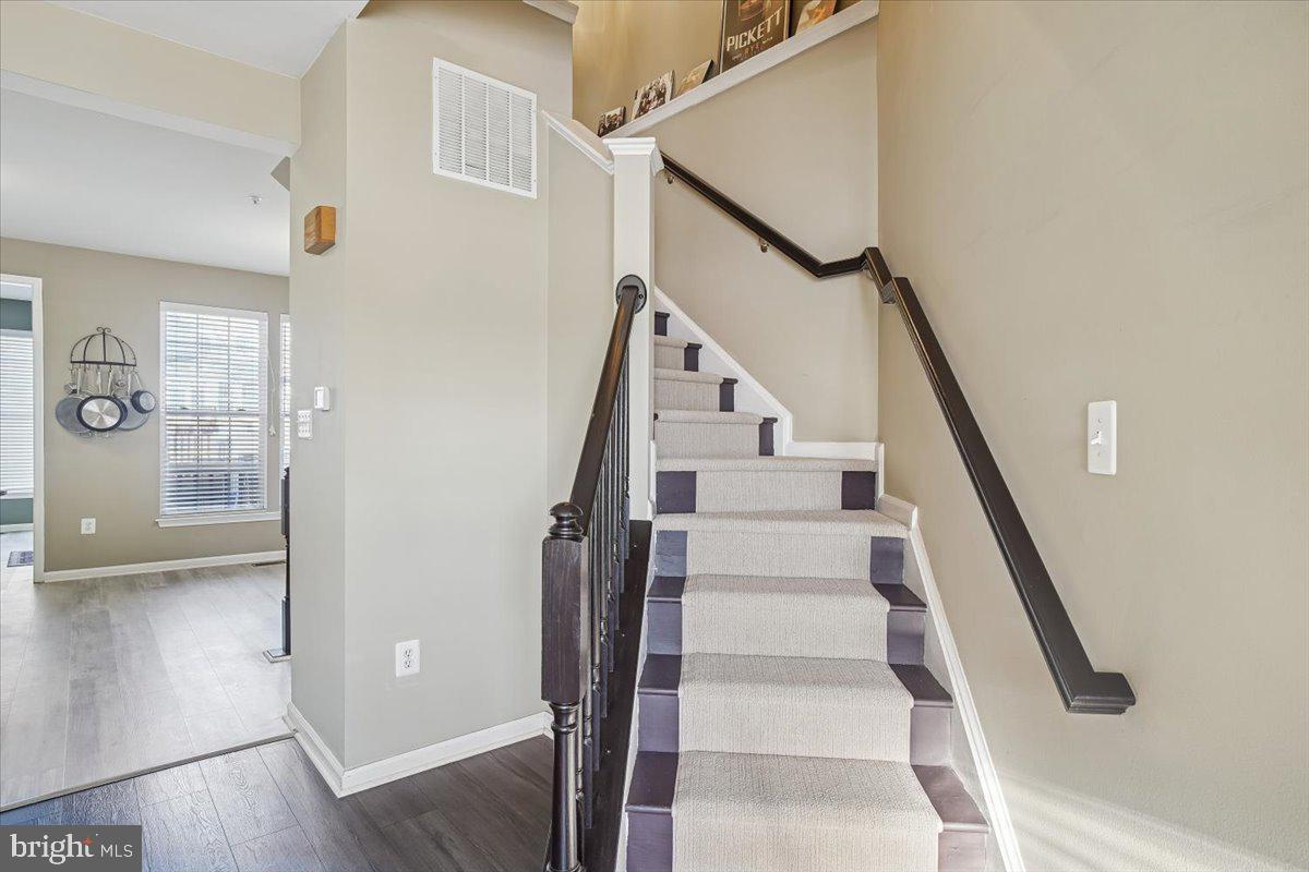 DEARBOUGHT - Residential