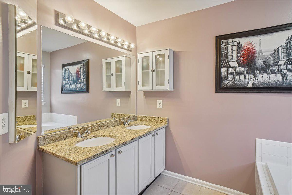 DEARBOUGHT - Residential