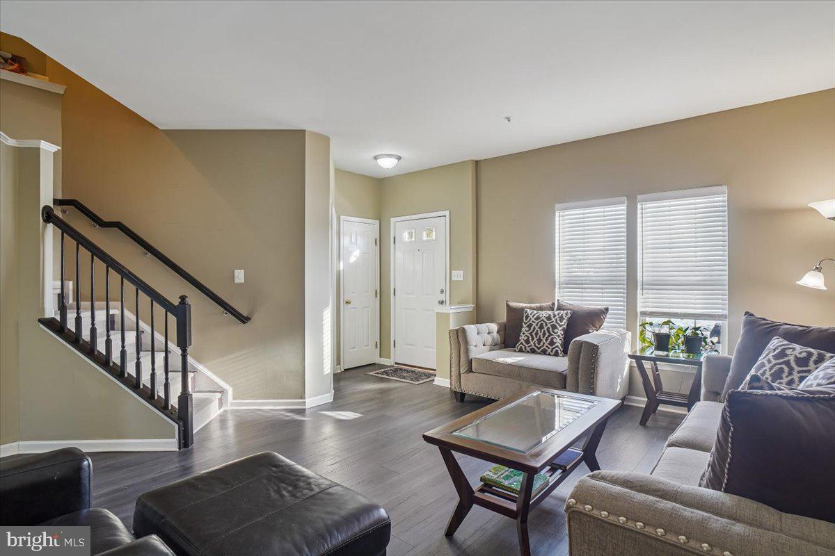 DEARBOUGHT - Residential