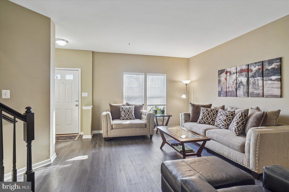 DEARBOUGHT - Residential