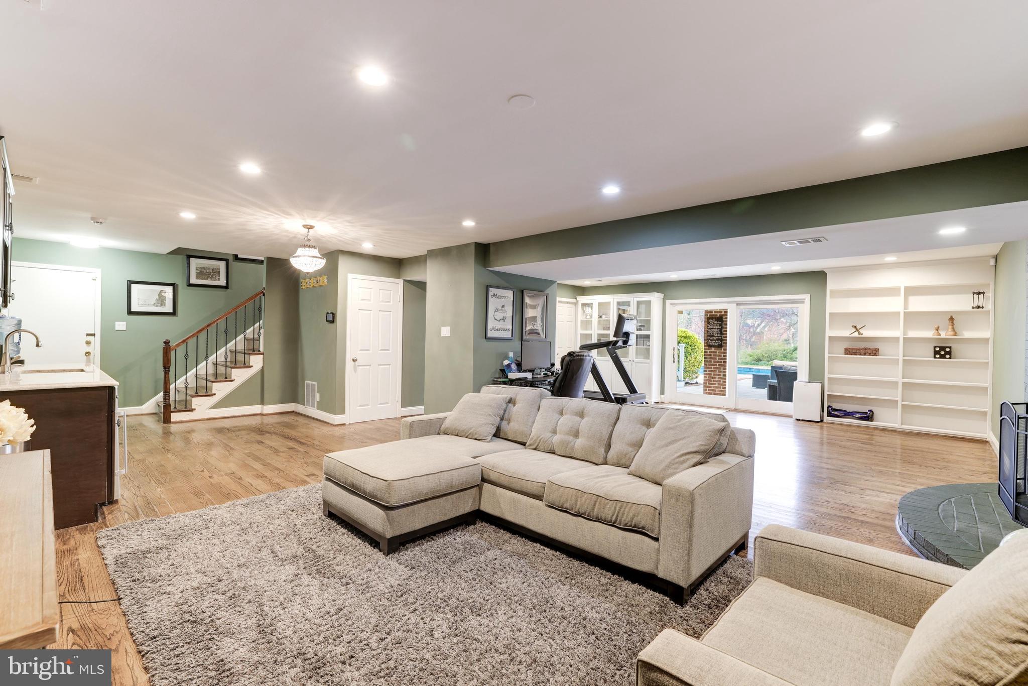 OLDE SWINKS MILL ESTATES - Residential