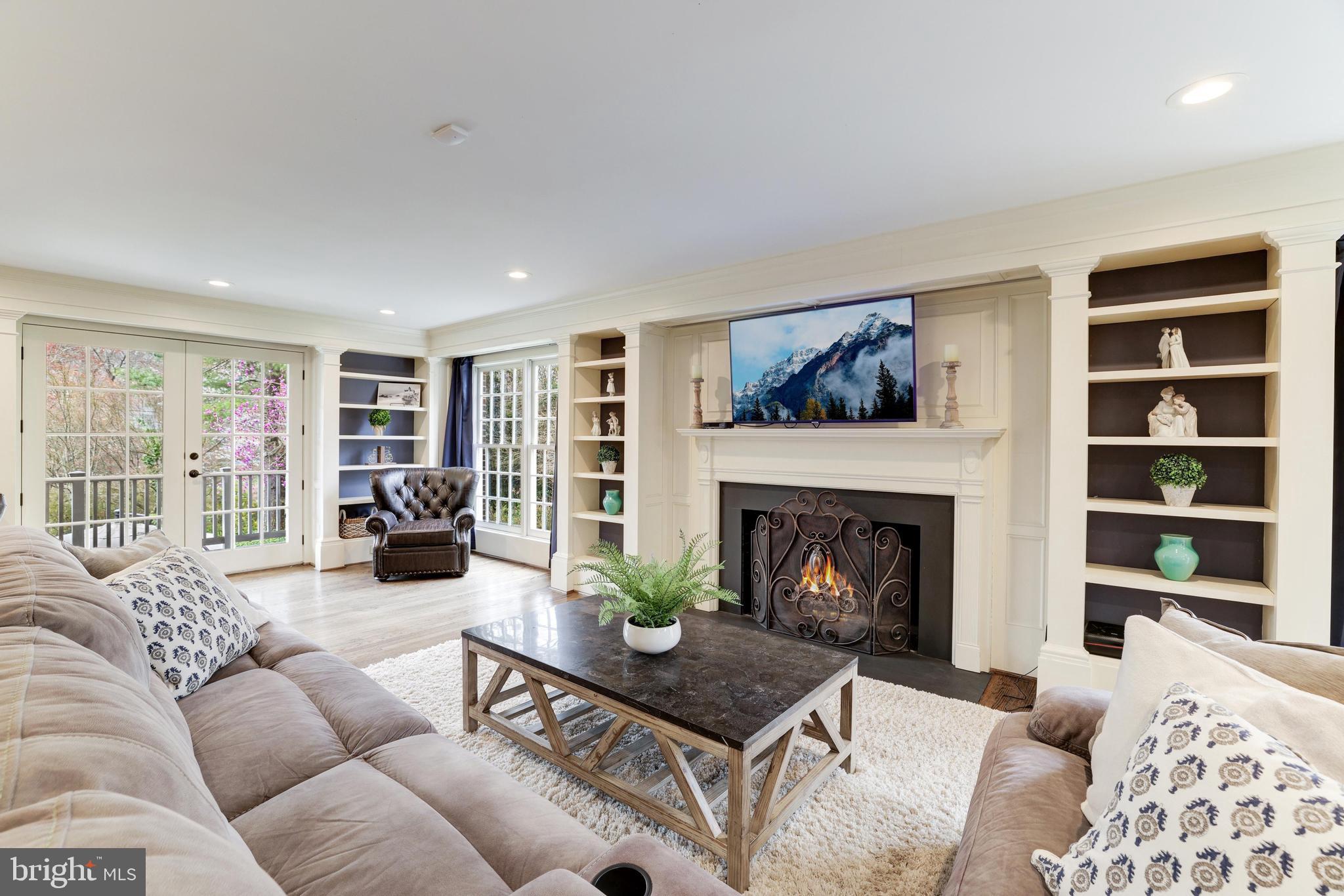 OLDE SWINKS MILL ESTATES - Residential