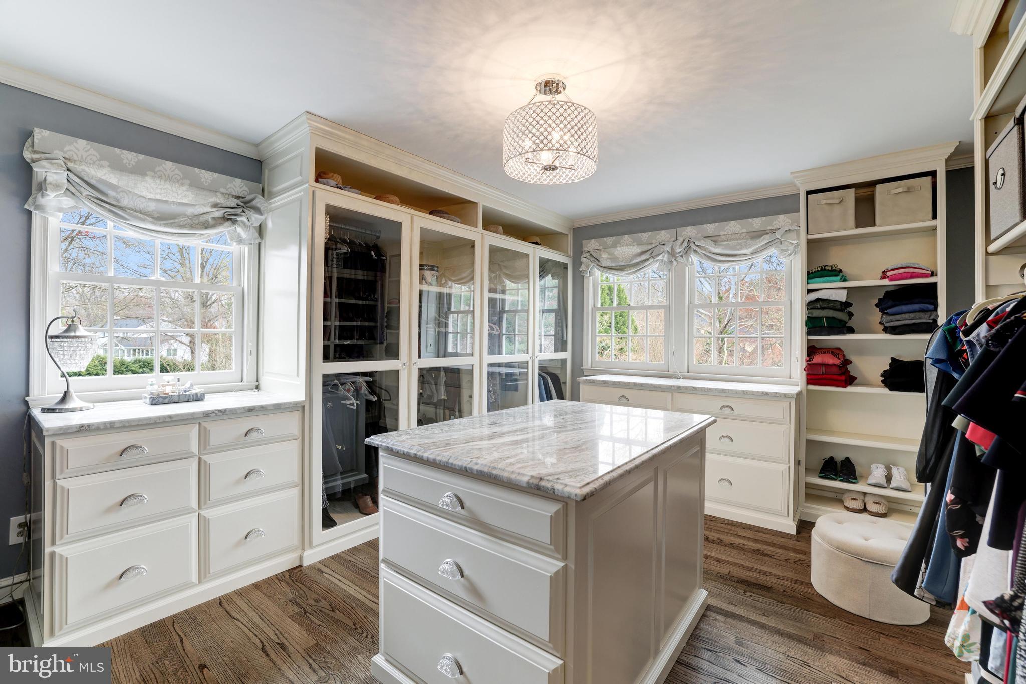 OLDE SWINKS MILL ESTATES - Residential