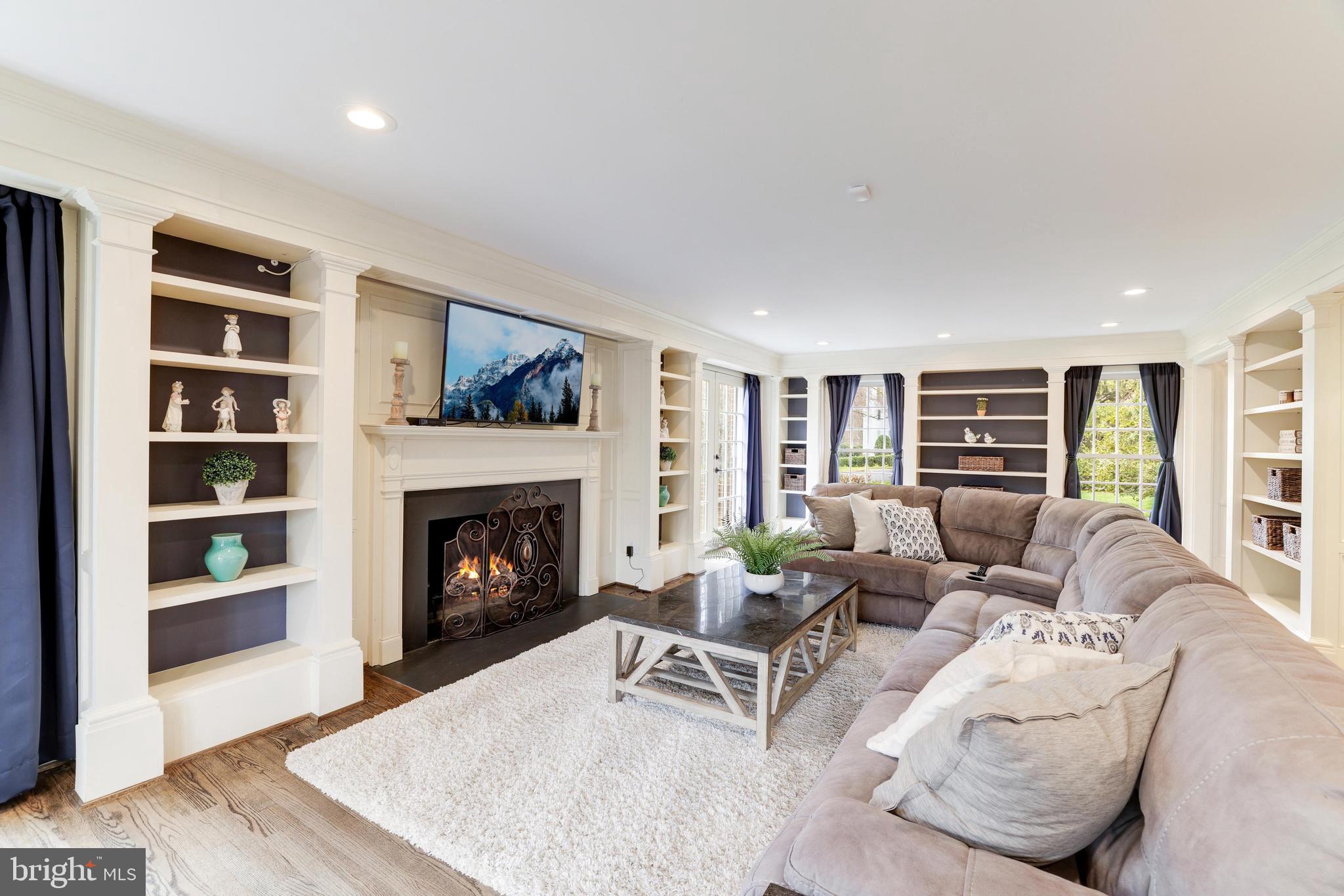 OLDE SWINKS MILL ESTATES - Residential