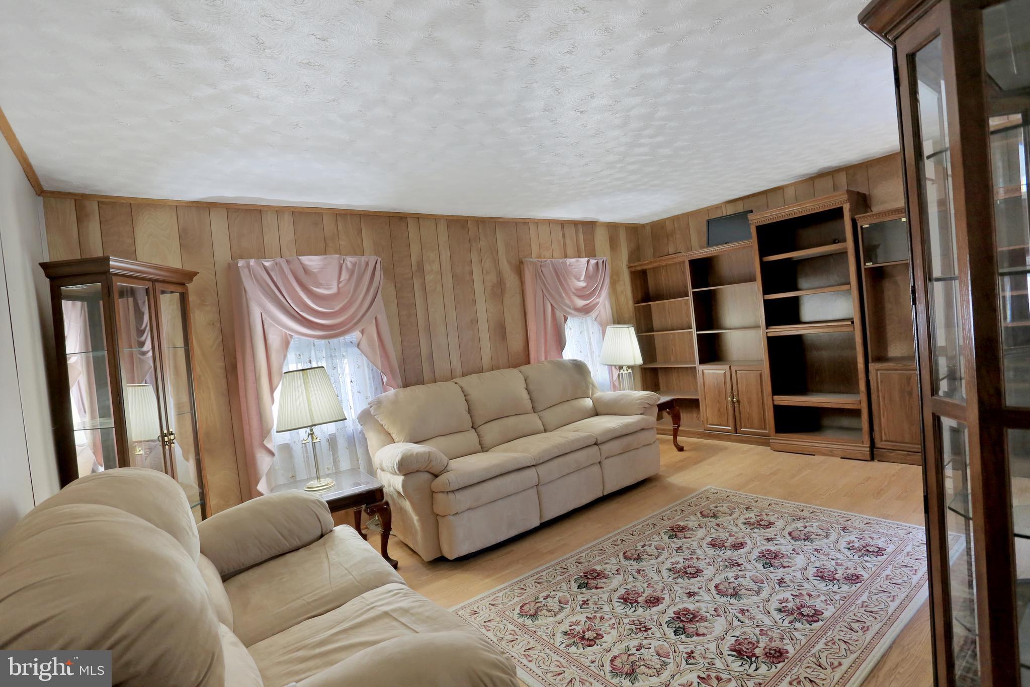 STEWARTSTOWN BORO - Residential