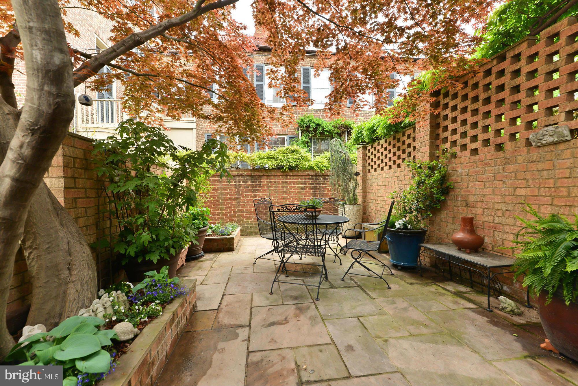 OLD TOWN - Residential