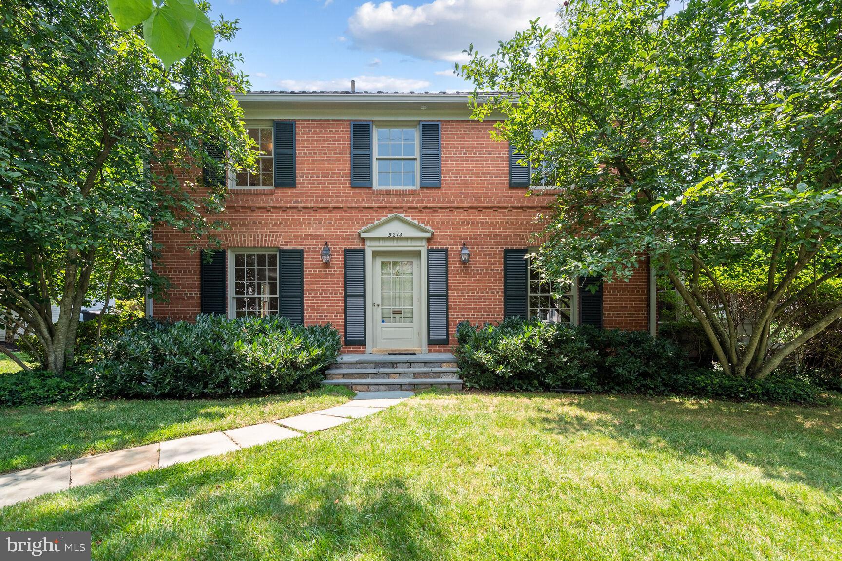 WESTMORELAND HILLS - Residential