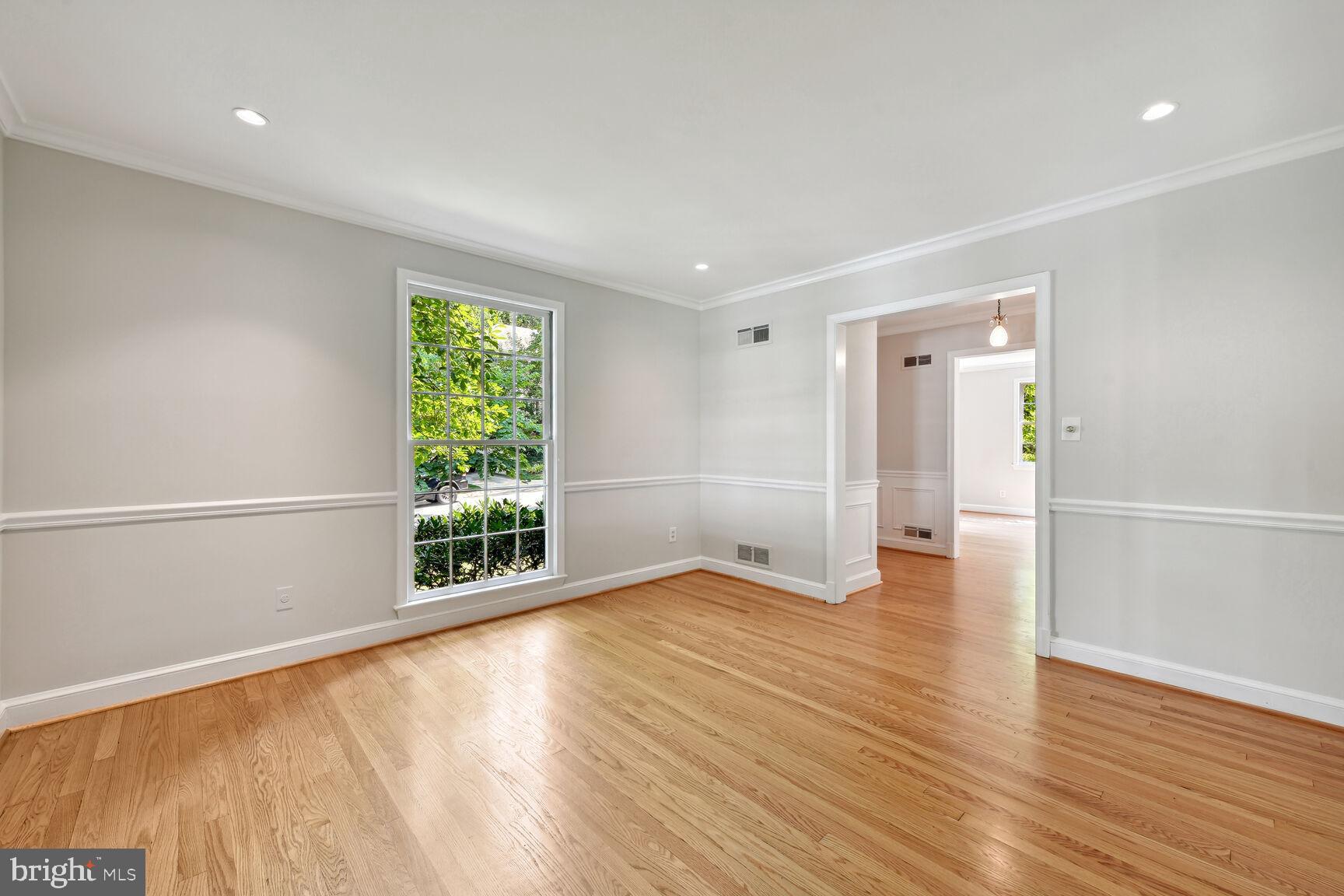 WESTMORELAND HILLS - Residential