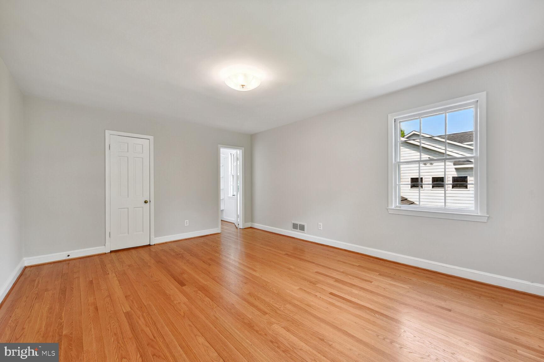 WESTMORELAND HILLS - Residential