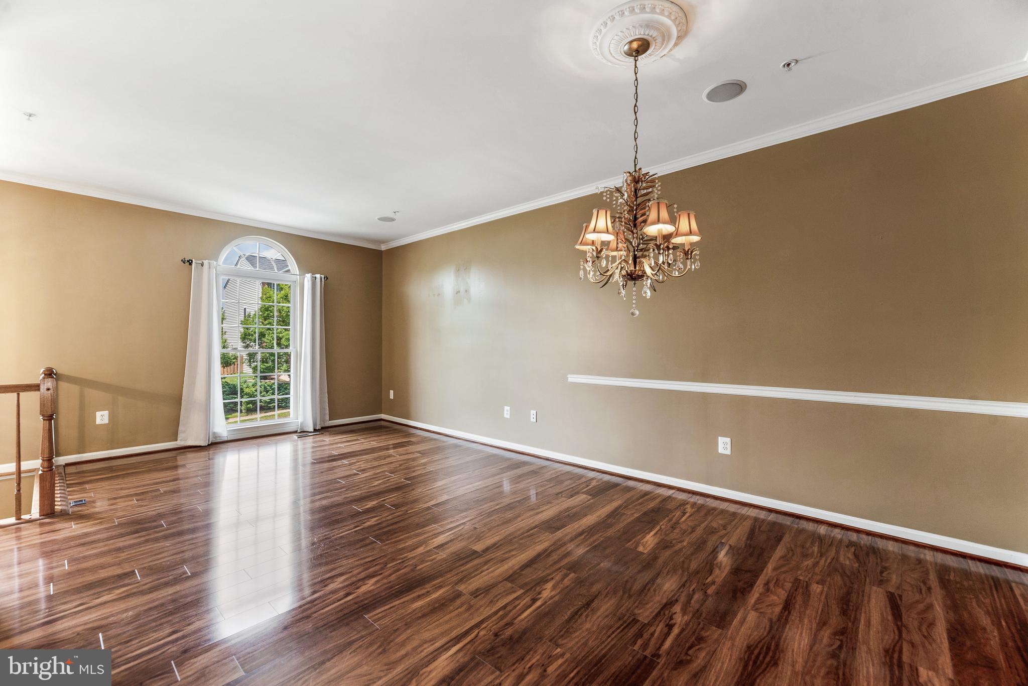 CHAPEL GROVE - Residential