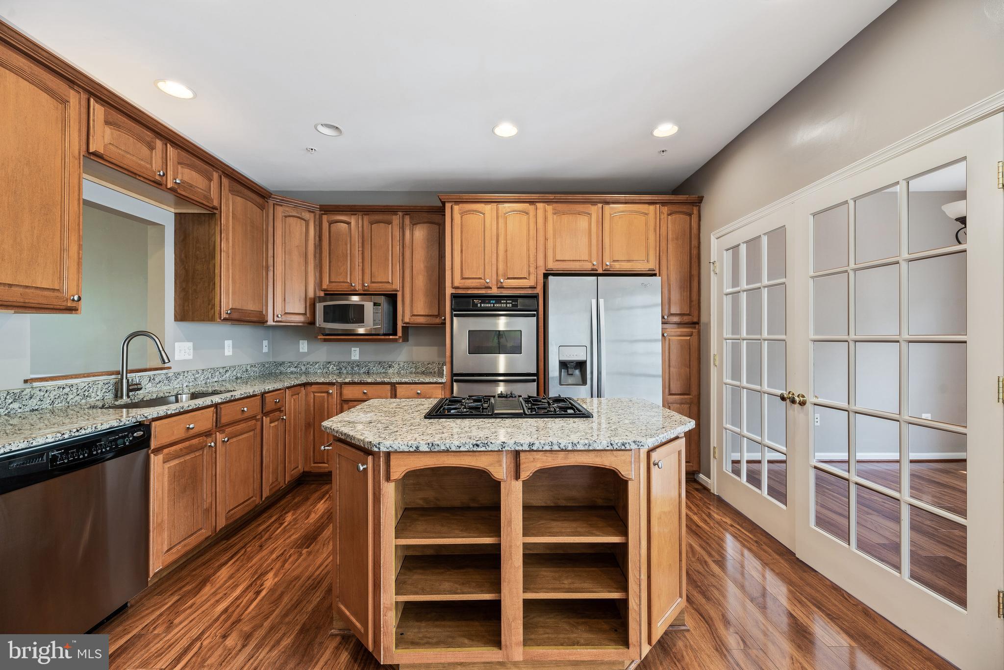 CHAPEL GROVE - Residential