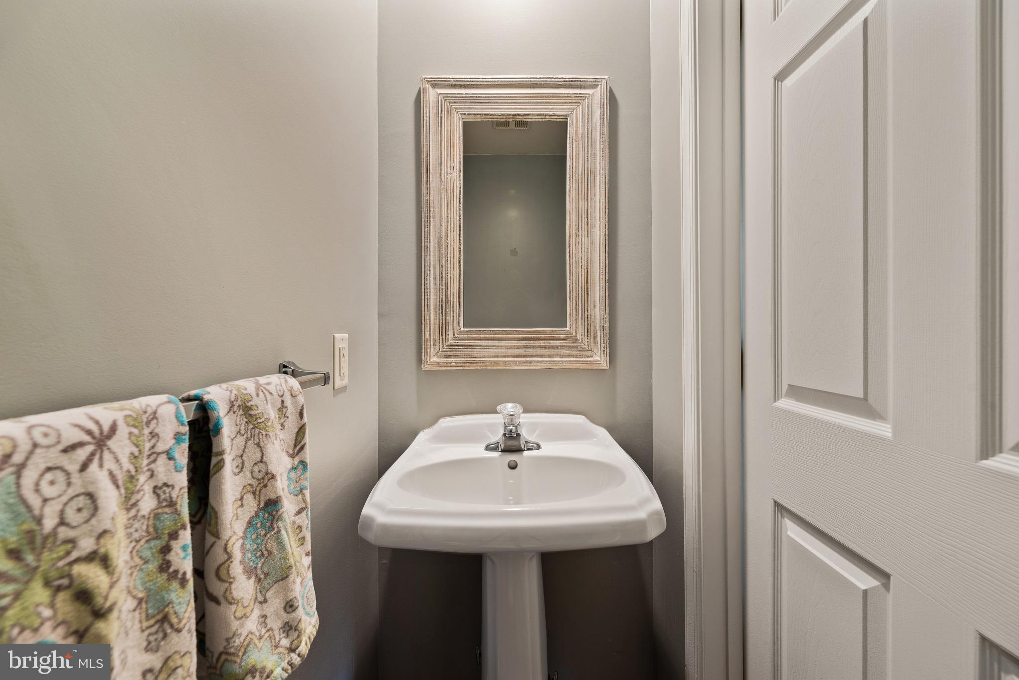 CHAPEL GROVE - Residential