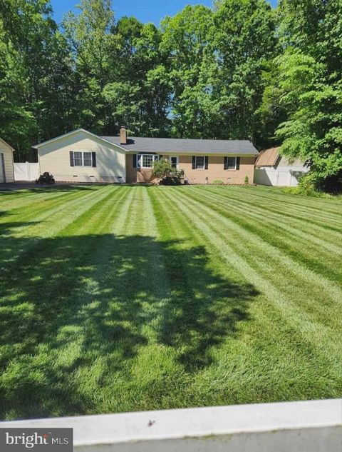 37441 E LAKELAND DR MECHANICSVILLE MD 20659