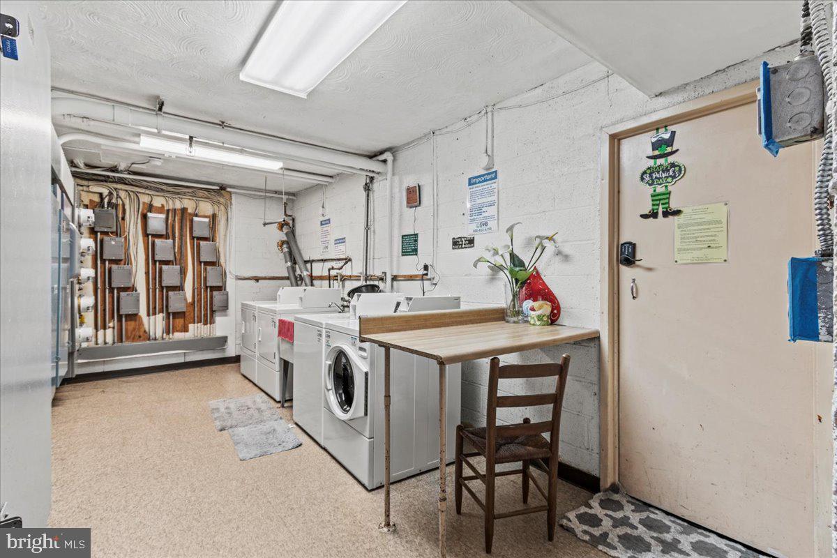 PARK PLACE CONDOMINIUMS - Residential