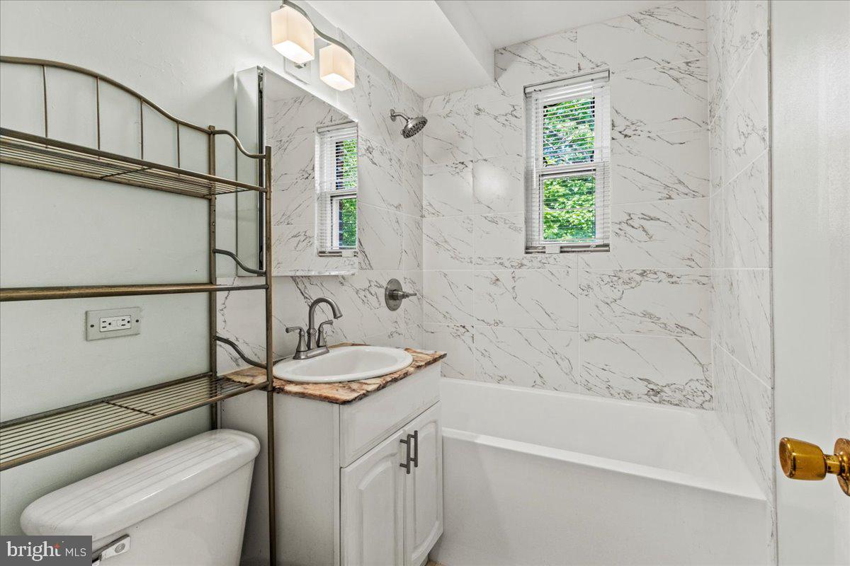 PARK PLACE CONDOMINIUMS - Residential