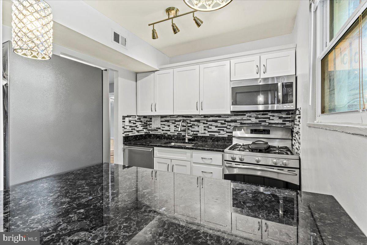 PARK PLACE CONDOMINIUMS - Residential