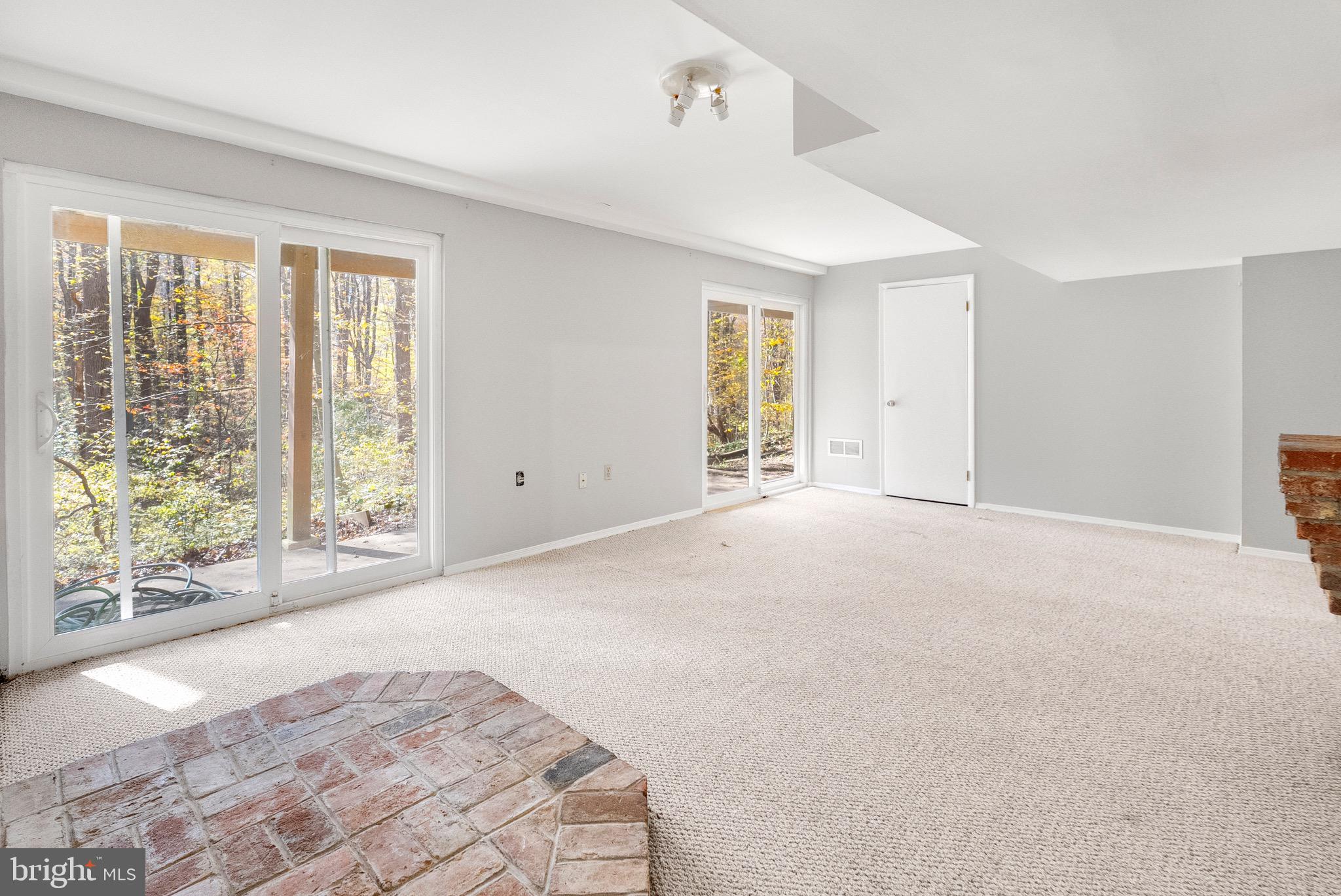 MERRYMANS MILL - Residential