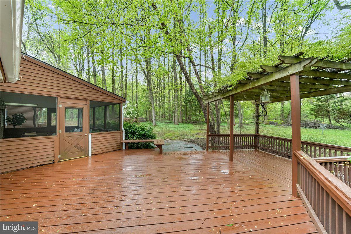 PENNOCK WOODS - Residential