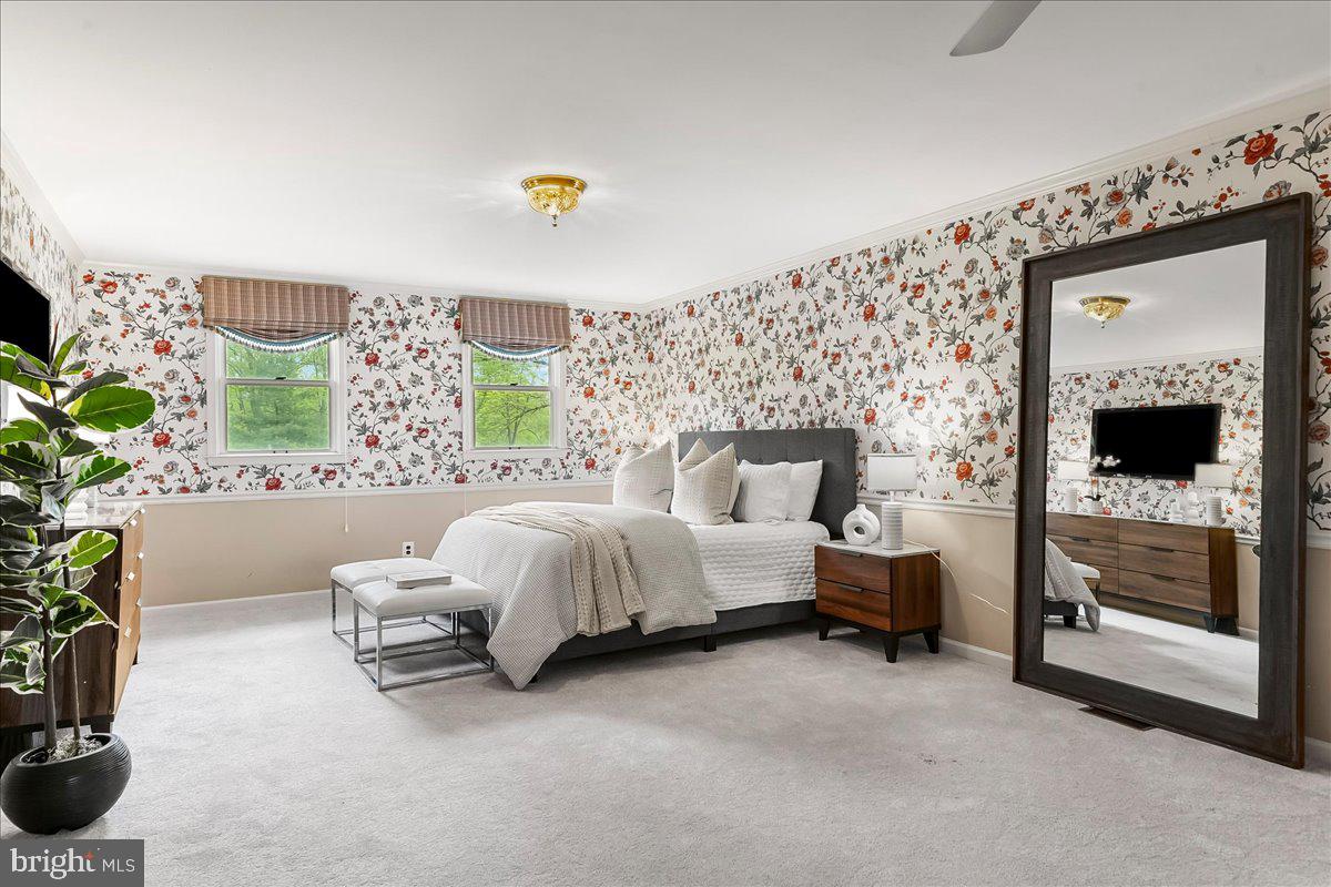 PENNOCK WOODS - Residential