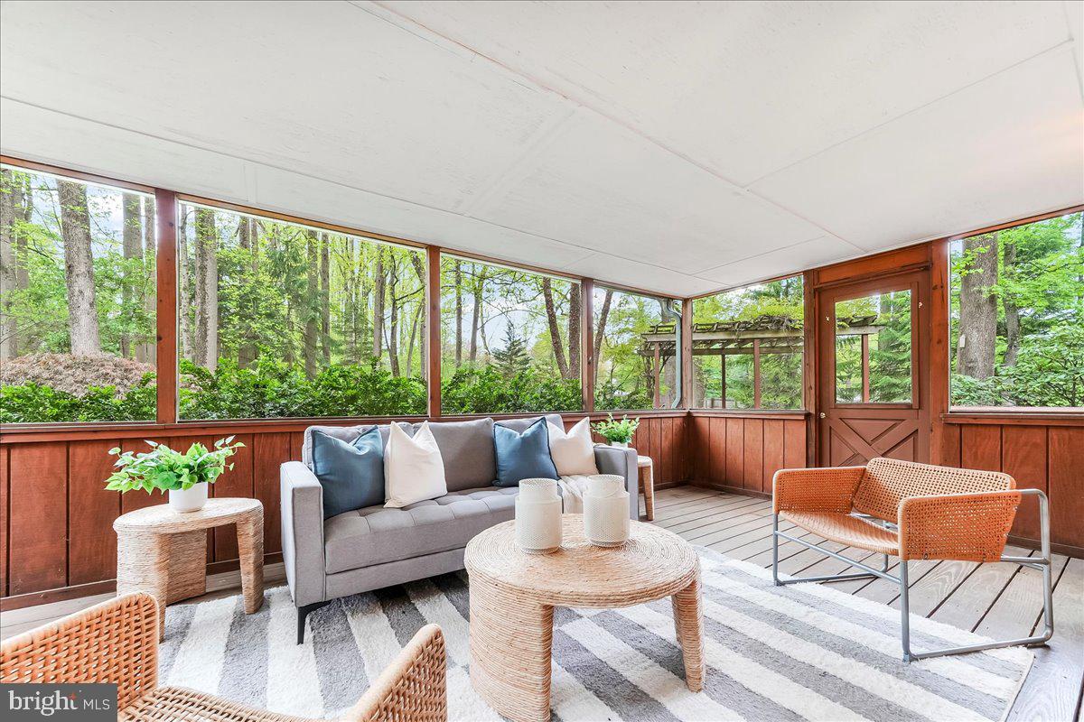 PENNOCK WOODS - Residential