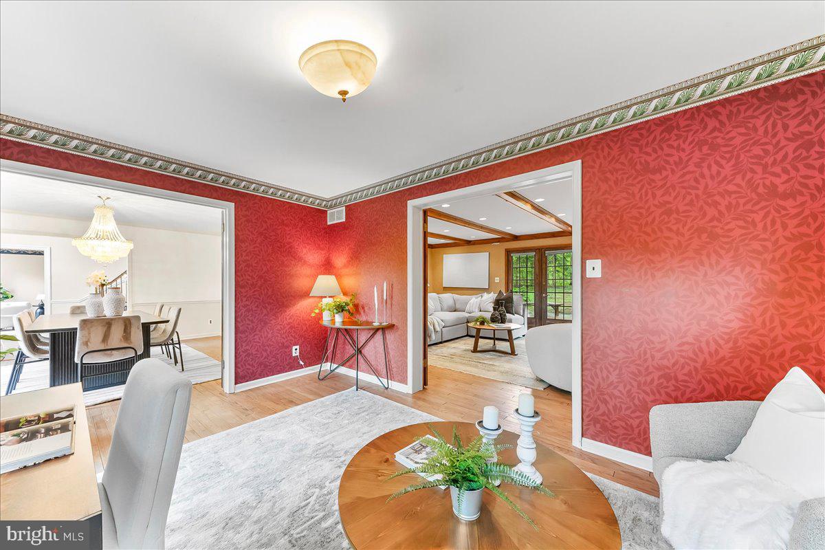 PENNOCK WOODS - Residential