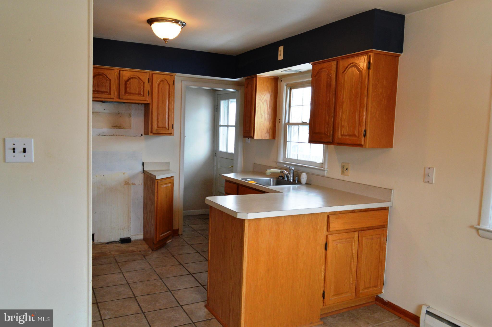 RIVIERA BEACH - Residential