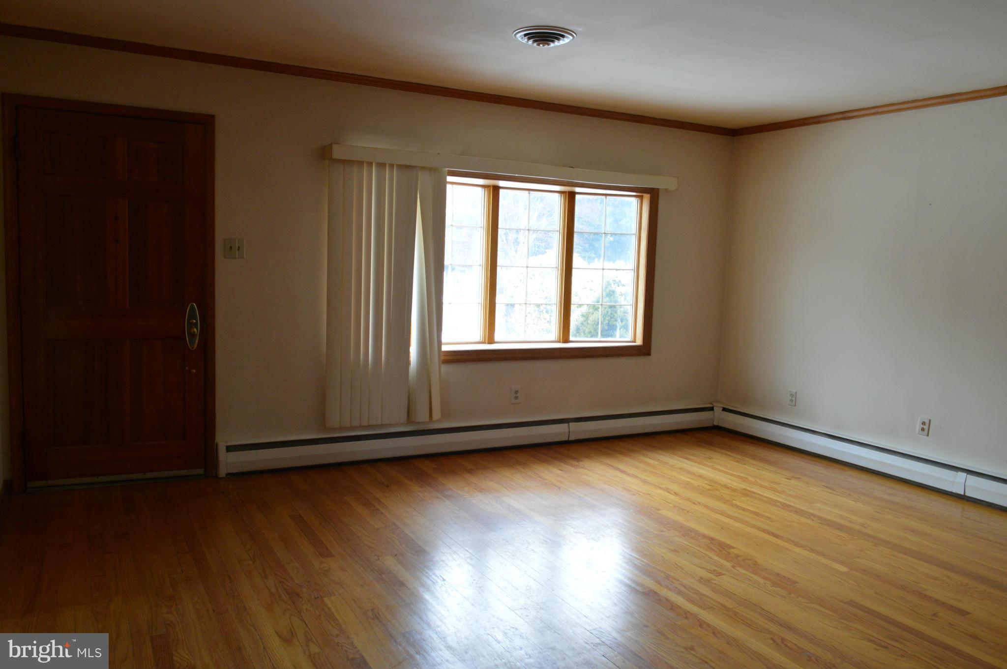 RIVIERA BEACH - Residential