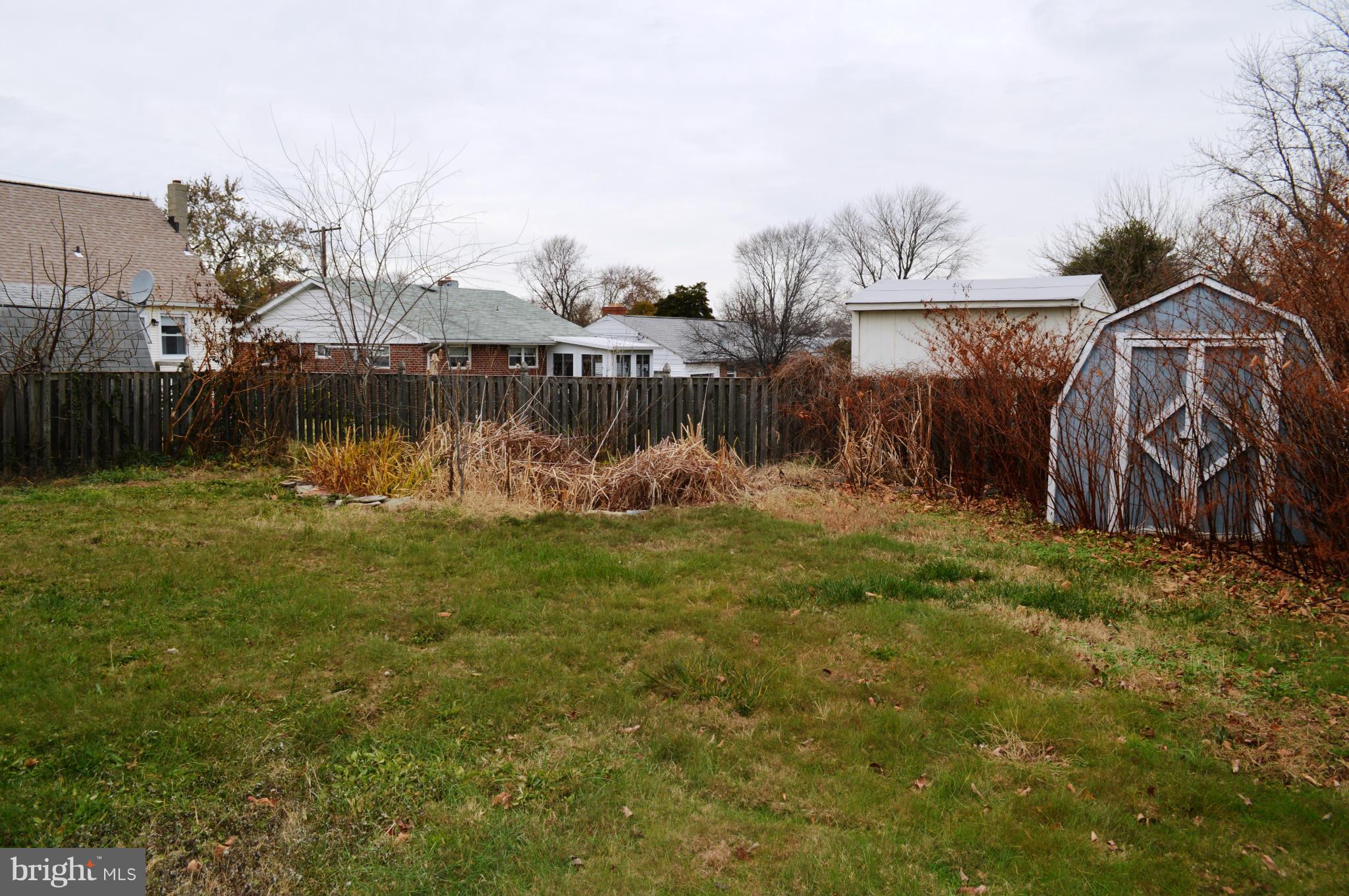 RIVIERA BEACH - Residential