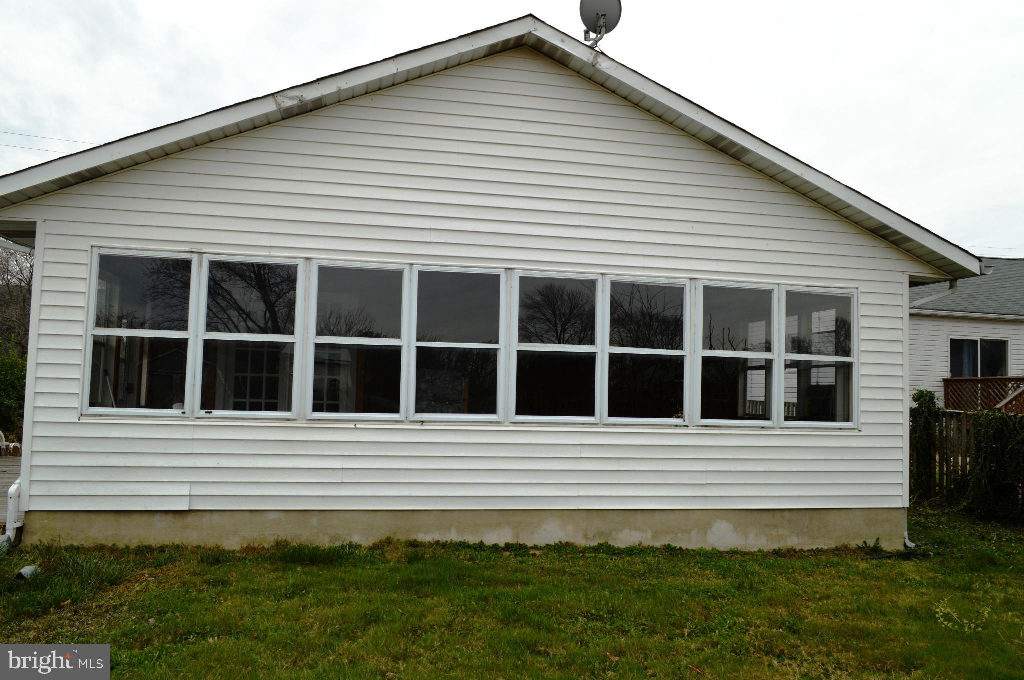 RIVIERA BEACH - Residential