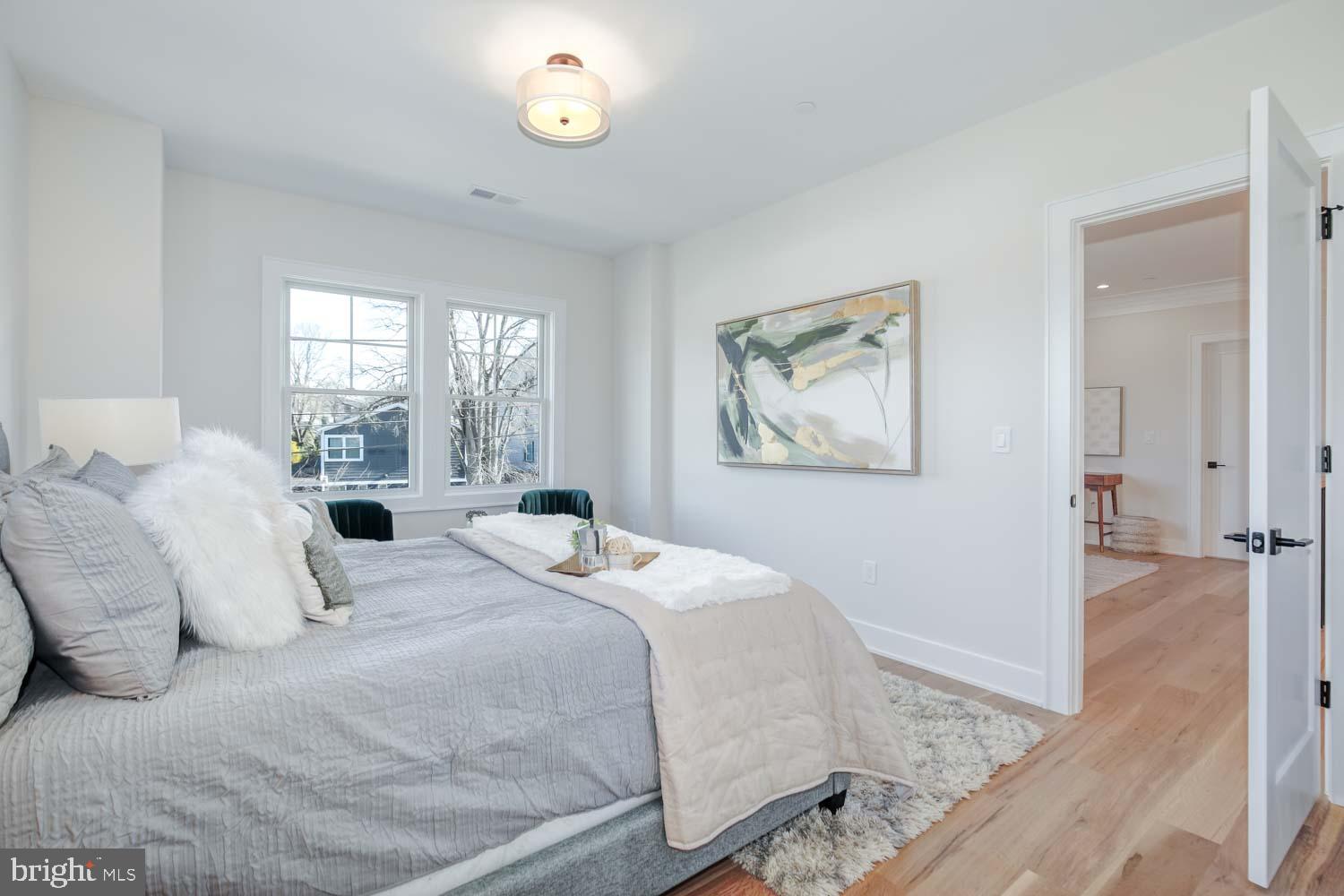 DEVONSHIRE - Residential