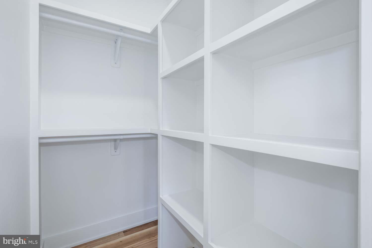 DEVONSHIRE - Residential