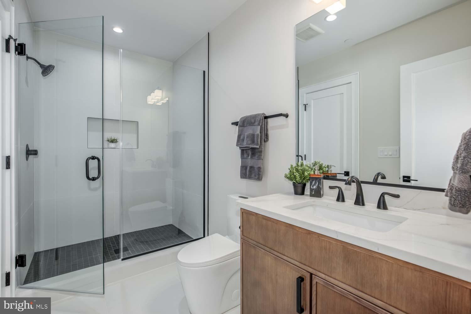 DEVONSHIRE - Residential