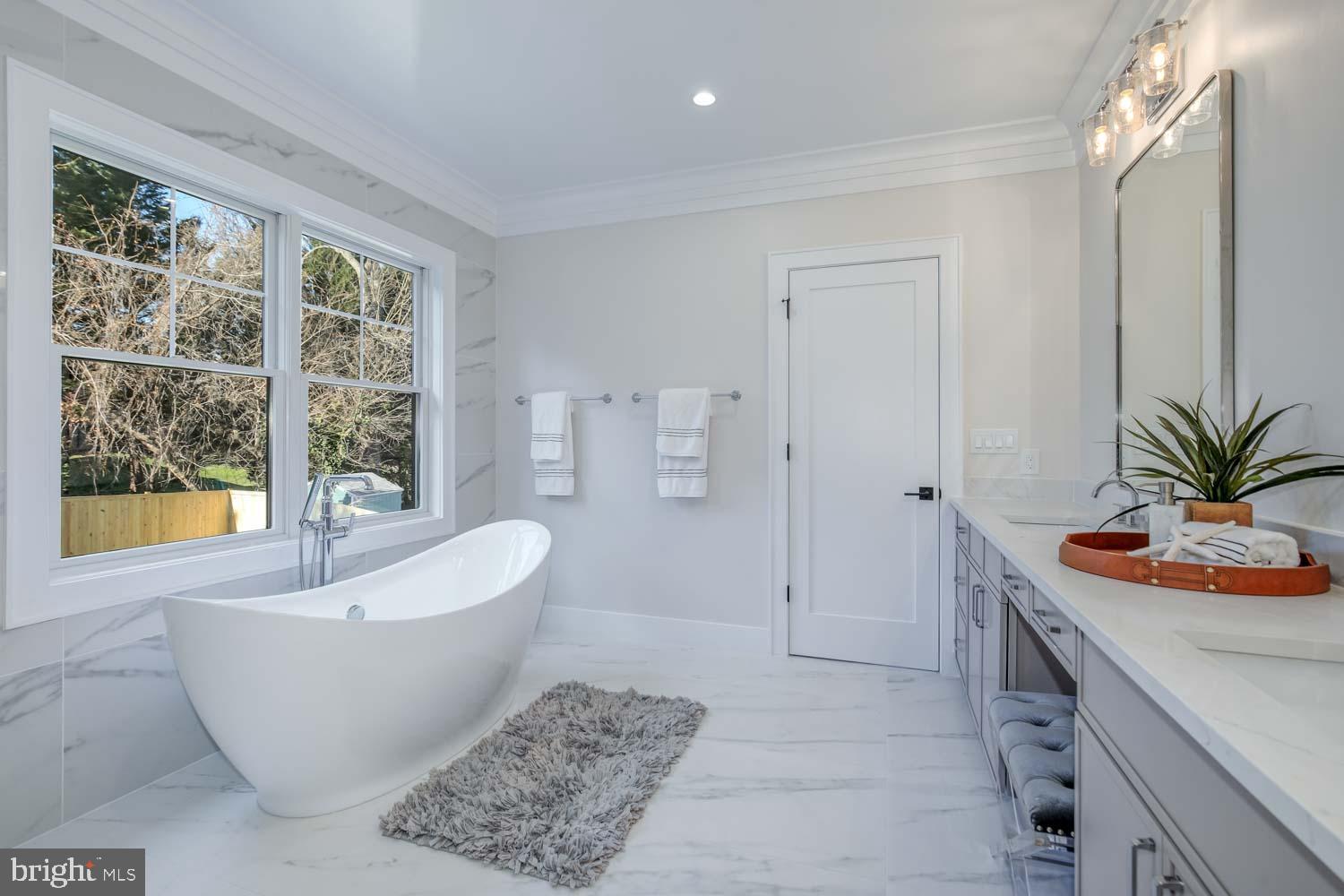 DEVONSHIRE - Residential