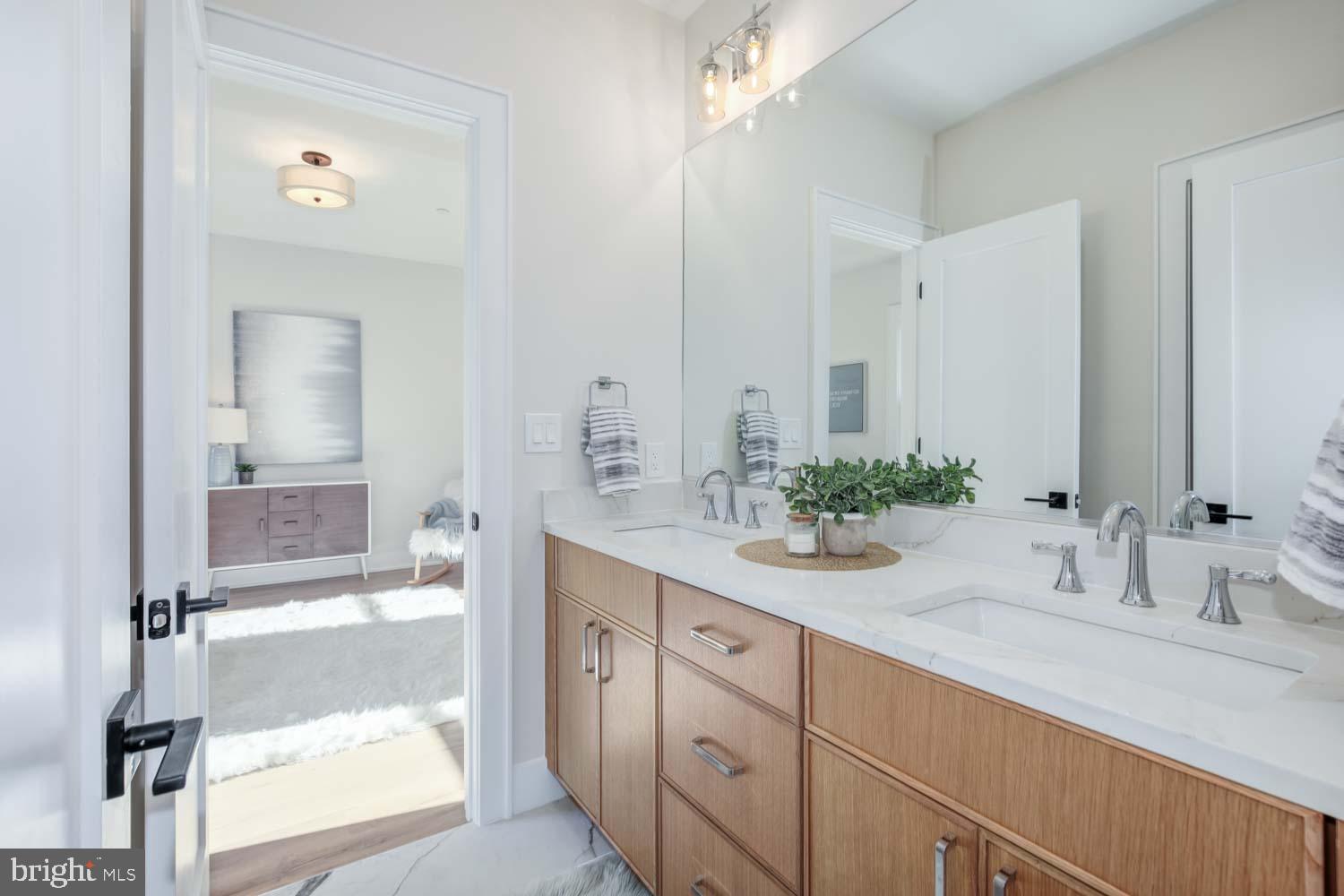 DEVONSHIRE - Residential