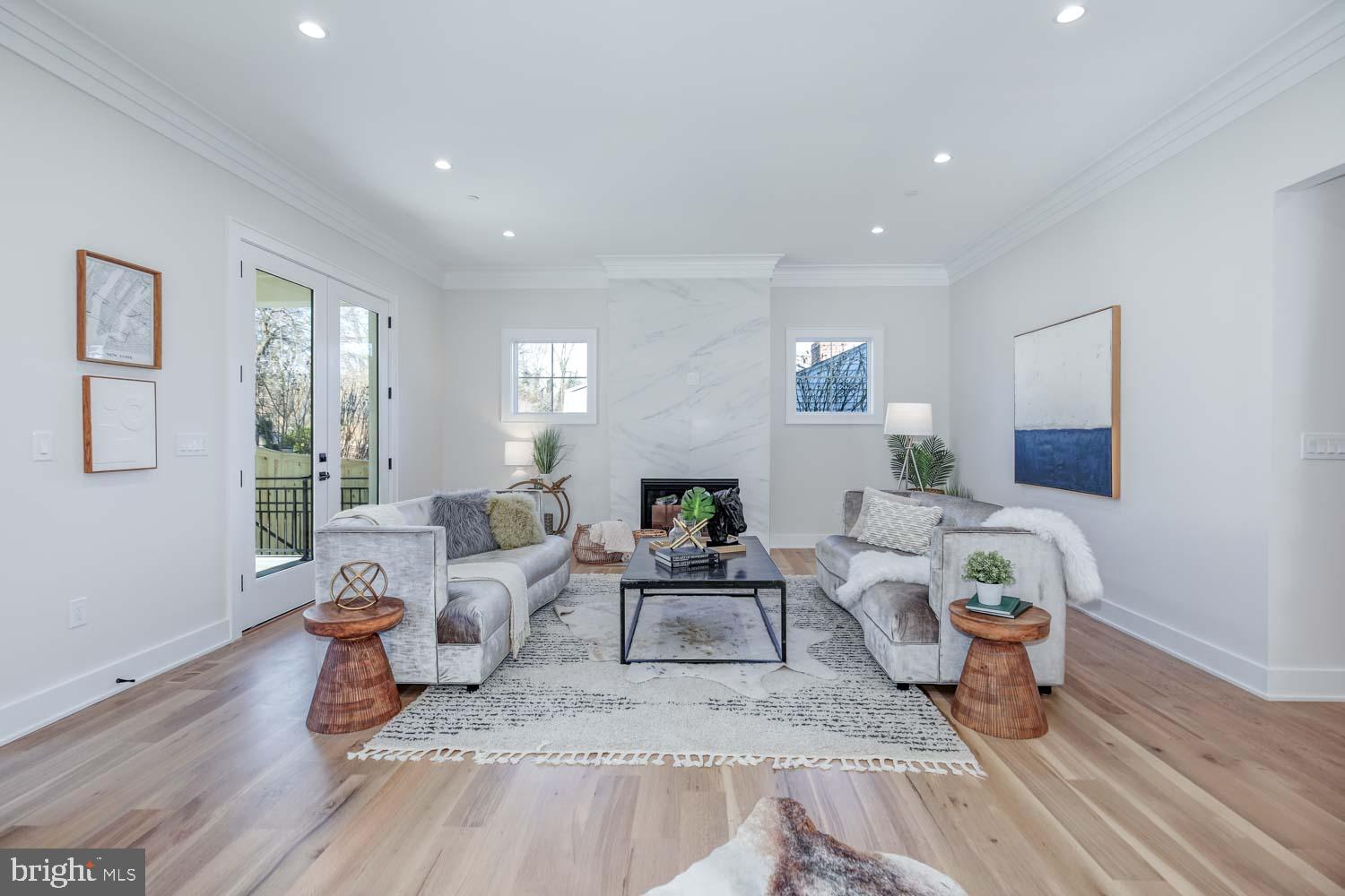 DEVONSHIRE - Residential